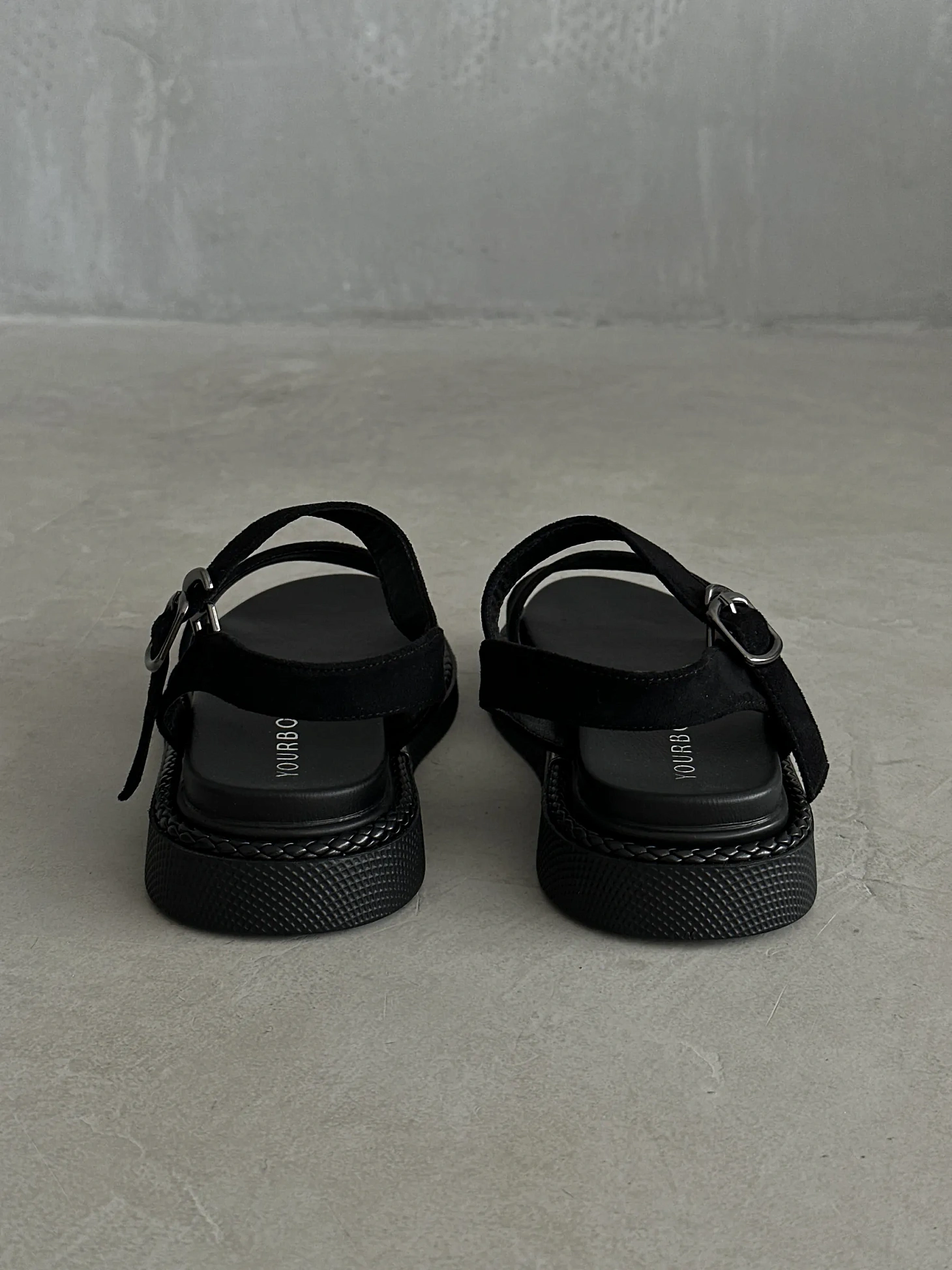 Летние босоножки на платформе