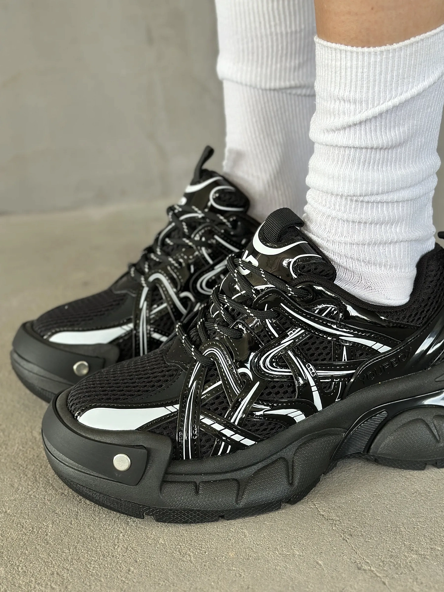 Кроссовки женские экокожа