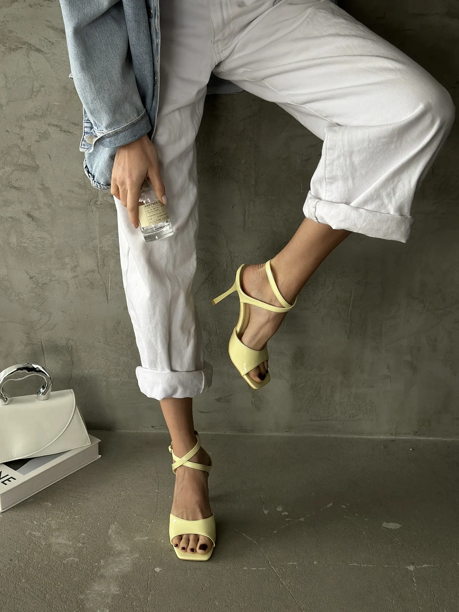 Летние босоножки женские на высоком каблуке