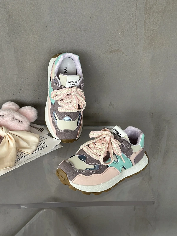 Кроссовки подростковые на платформе