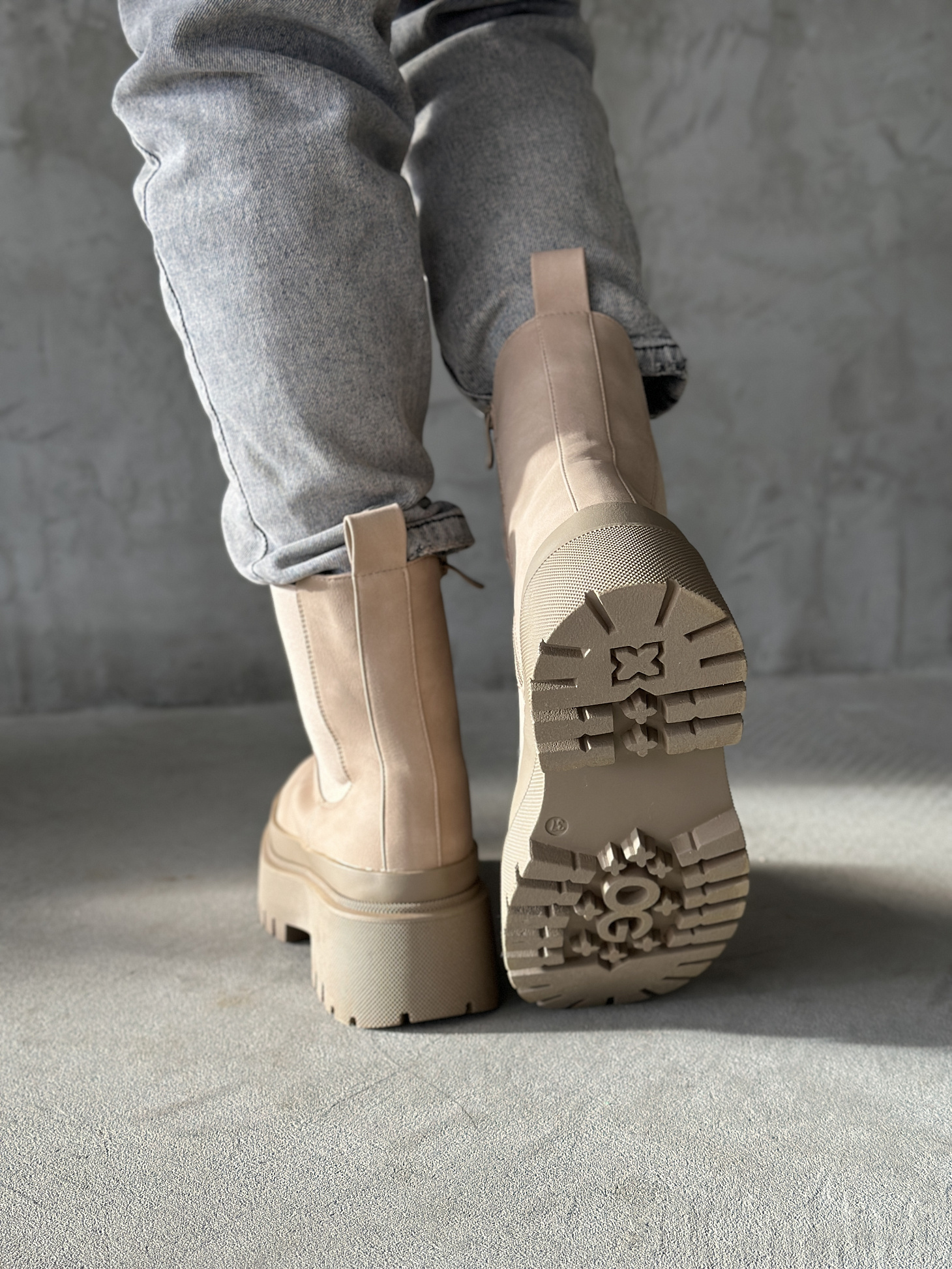 Ботинки женские экозамша шерсть