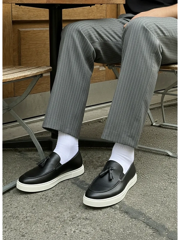 Кожаные лоферы мужские классические на платформе