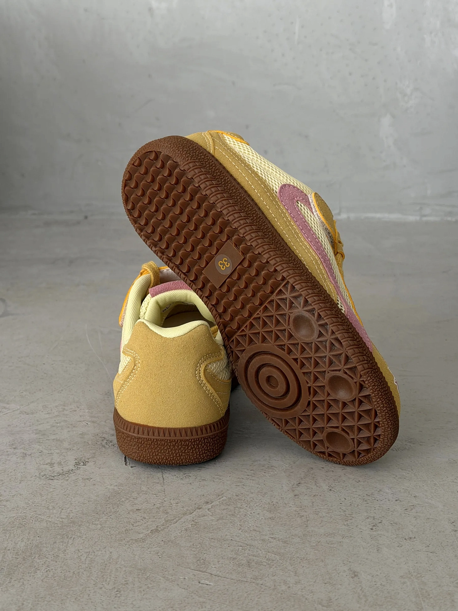 Кроссовки детские весна дышащие спортивные