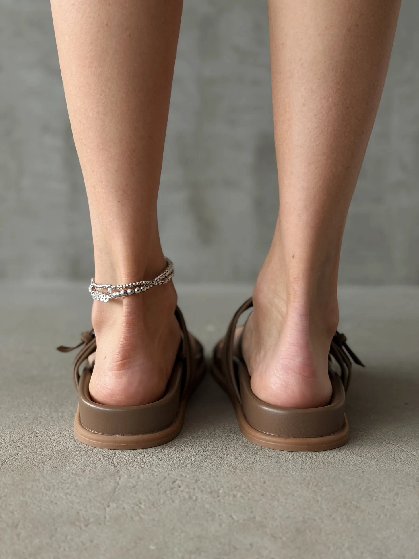 Летние босоножки на платформе