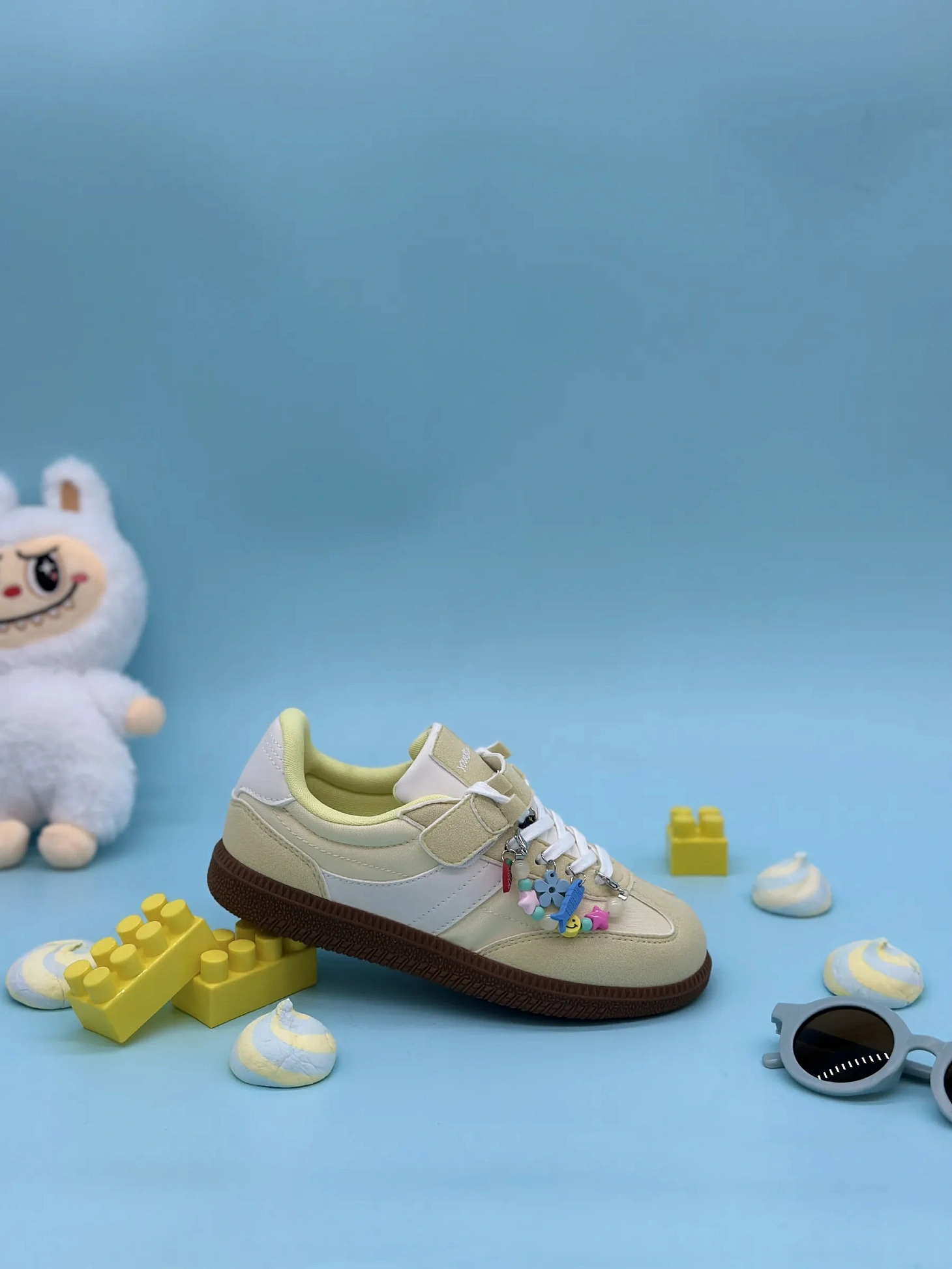 Демисезонные кроссовки детские на платформе