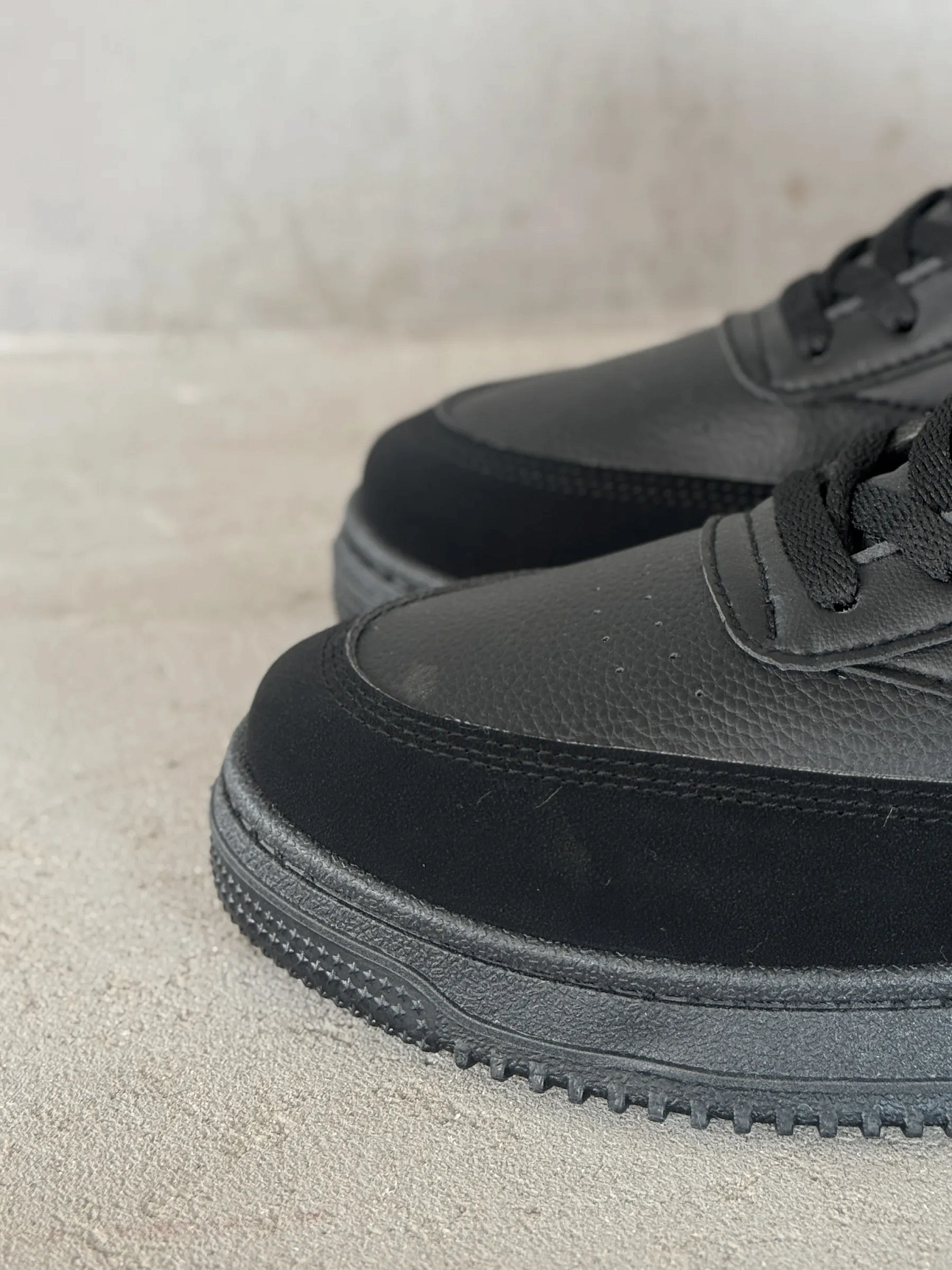 Зимние кроссовки утепленные высокие кеды