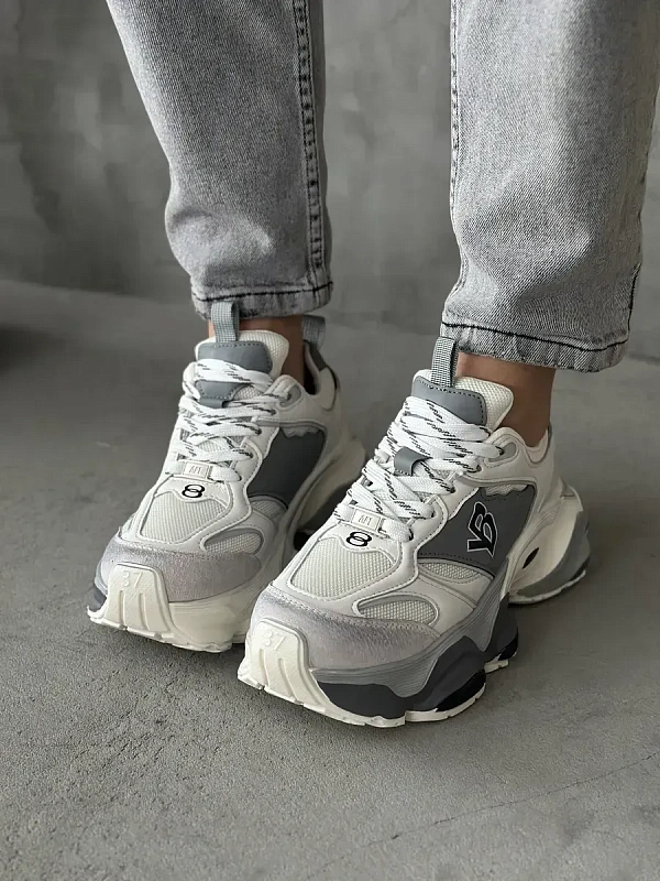 Кроссовки женские экокожа