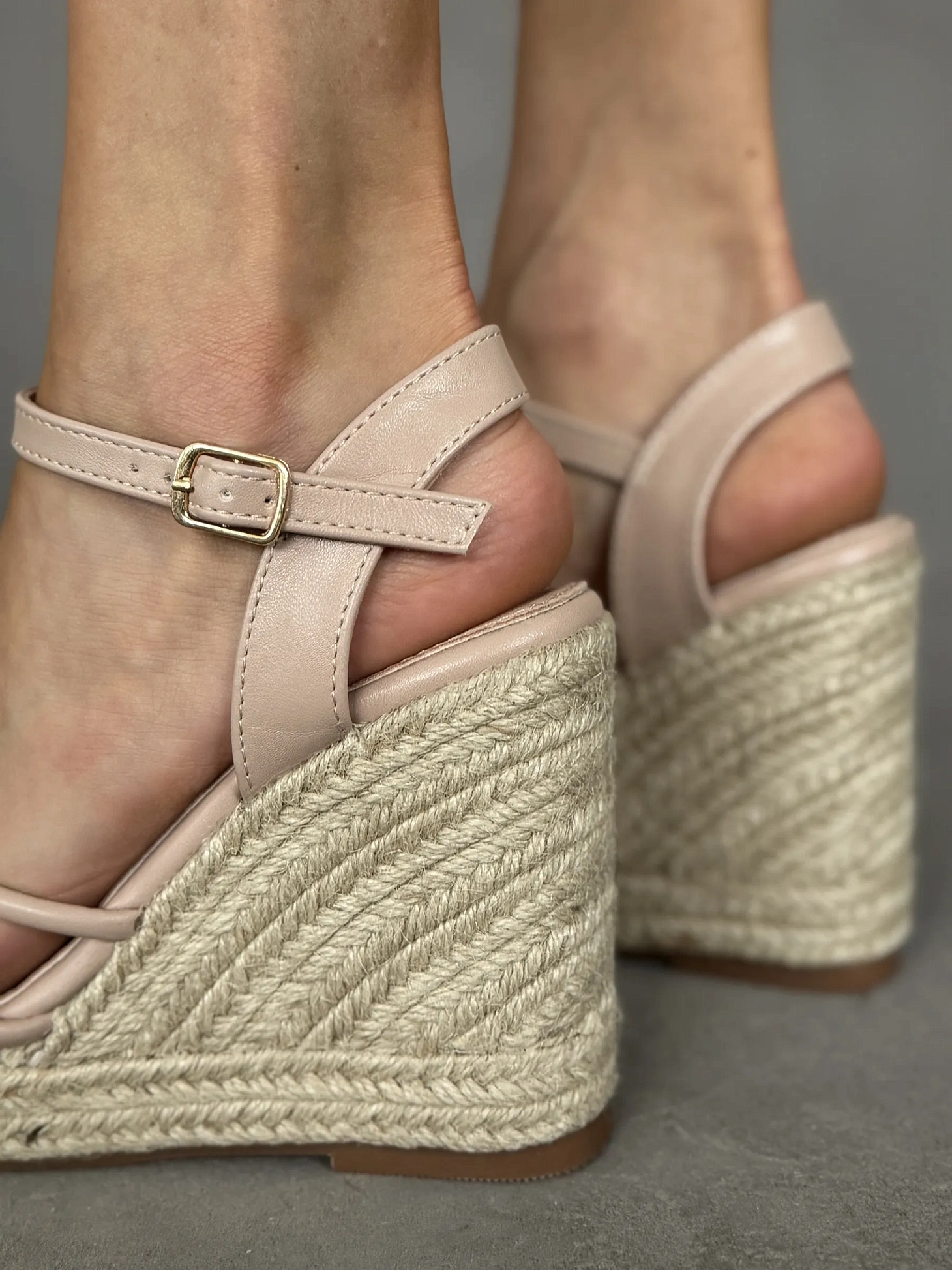 Босоножки женские экокожа