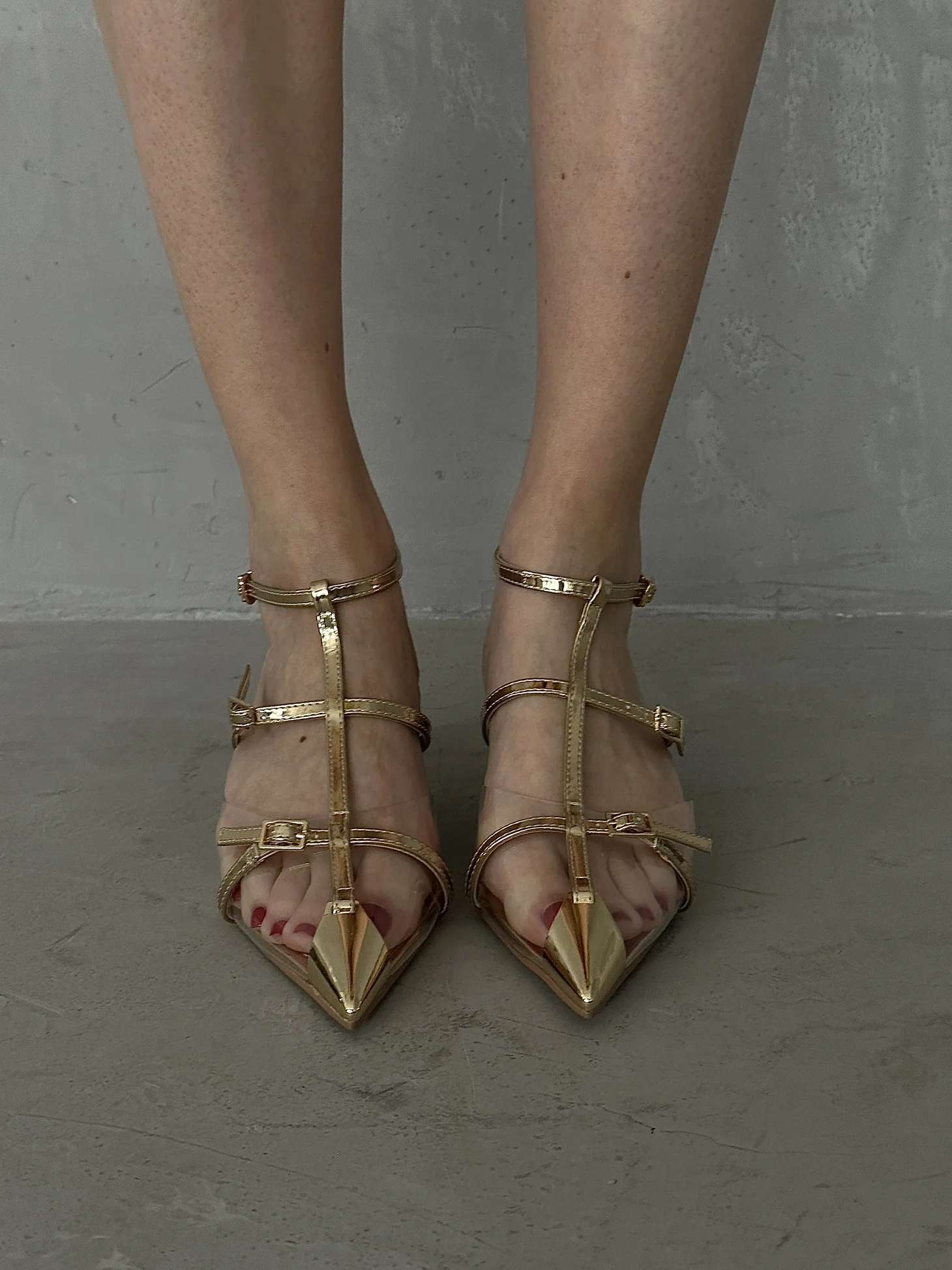 Туфли женские на низком каблуке лодочки