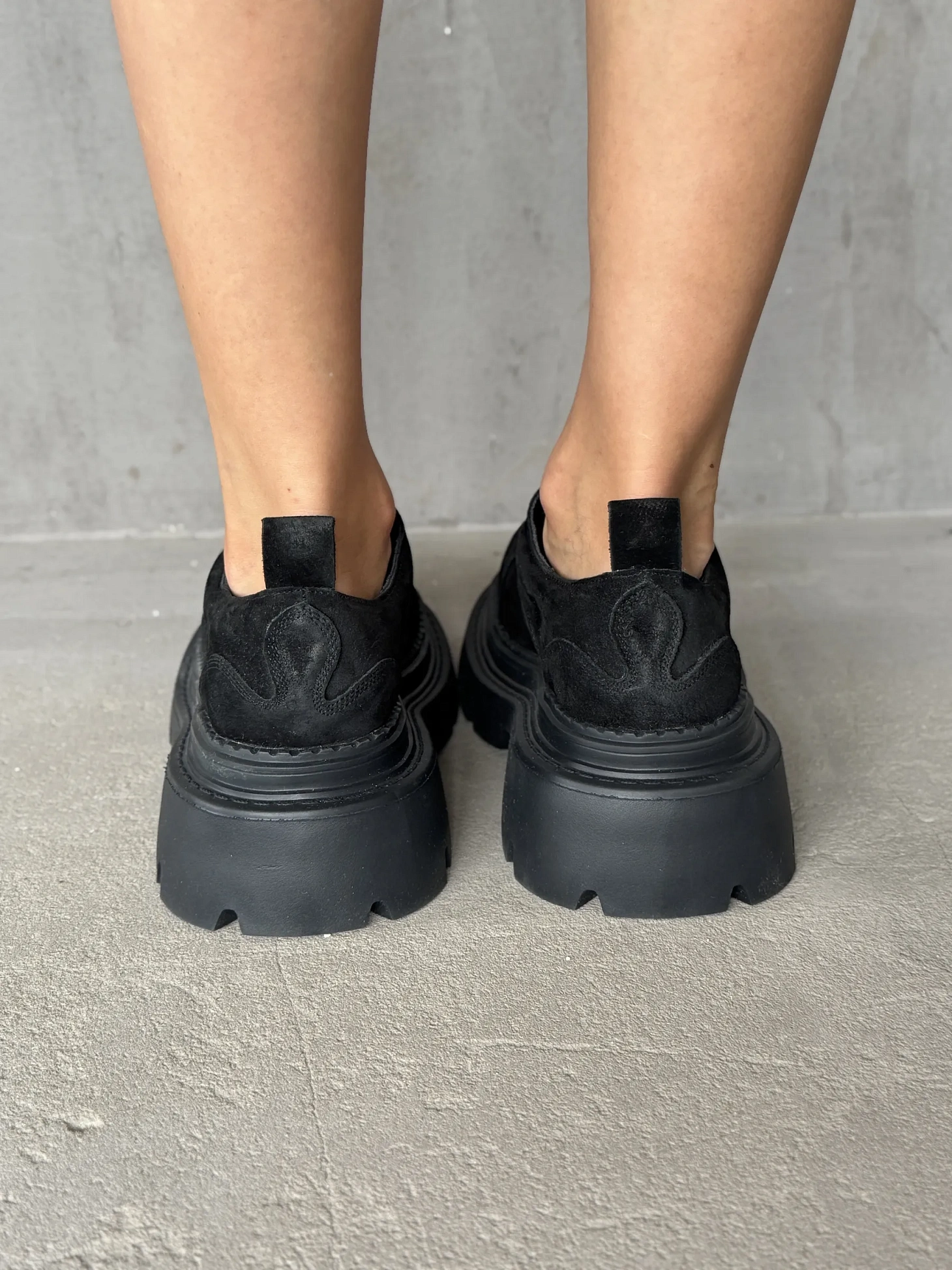 Ботинки женские натуральная замша