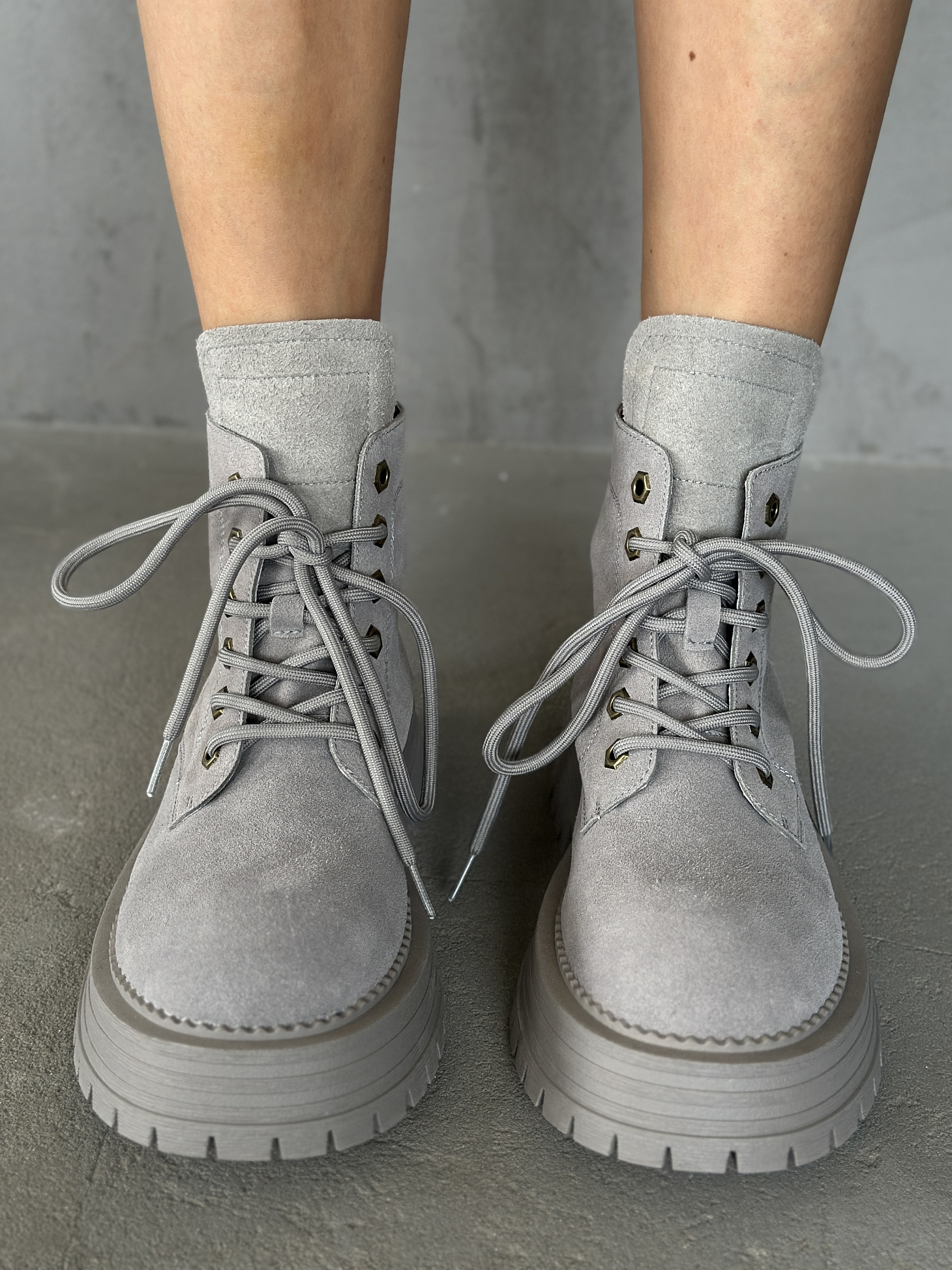 Ботинки женские натуральная замша