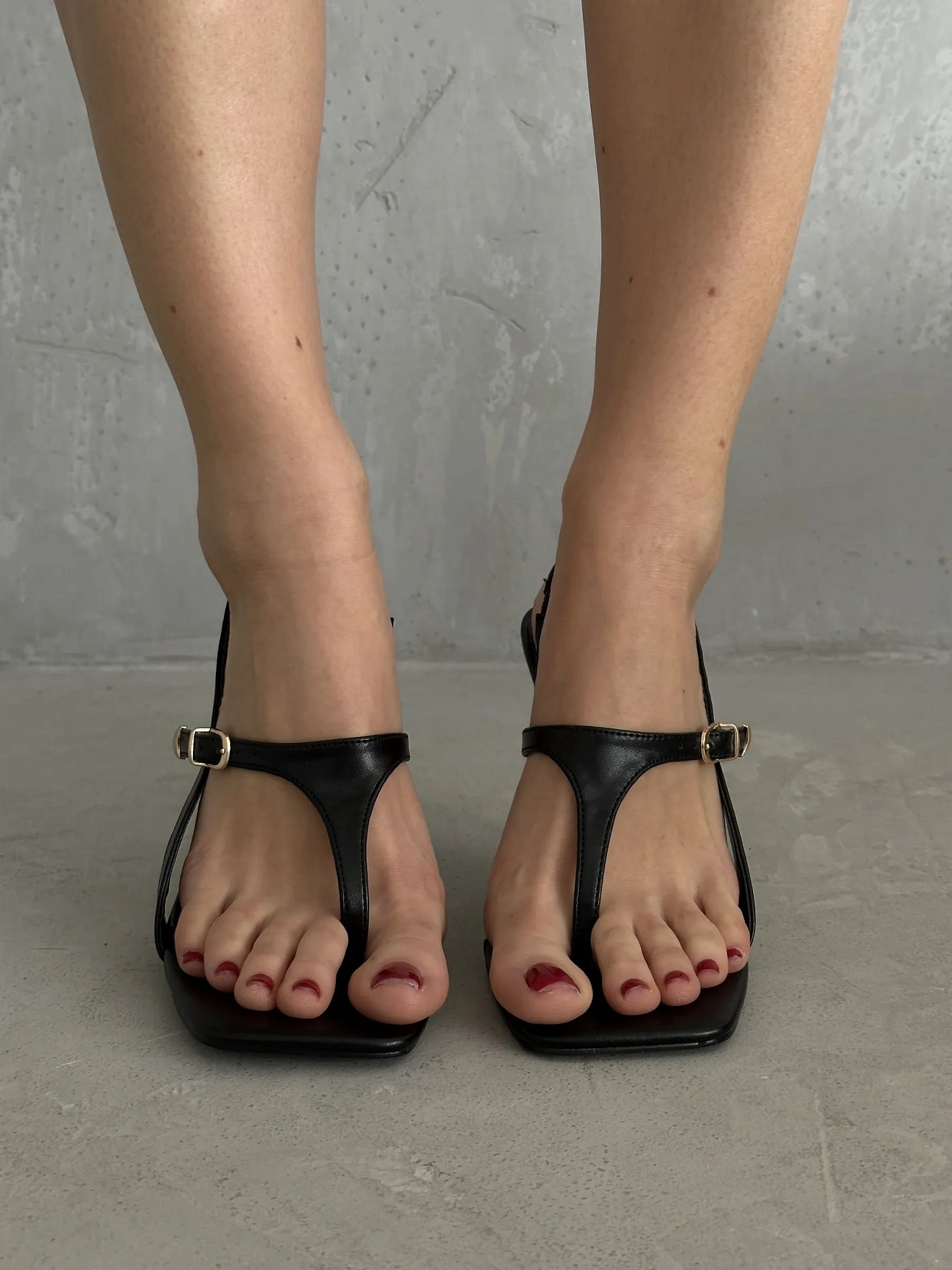 Летние босоножки женские на высоком каблуке