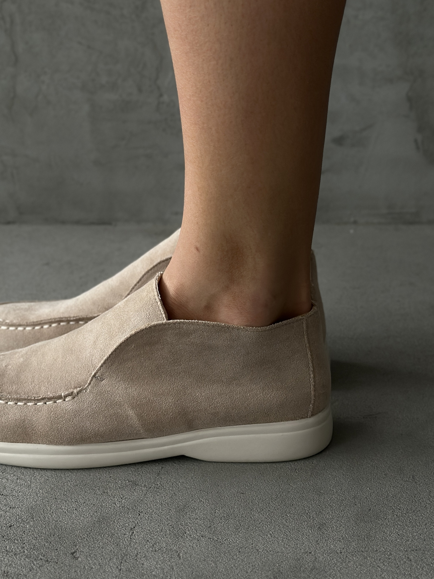 Лоферы женские экозамша