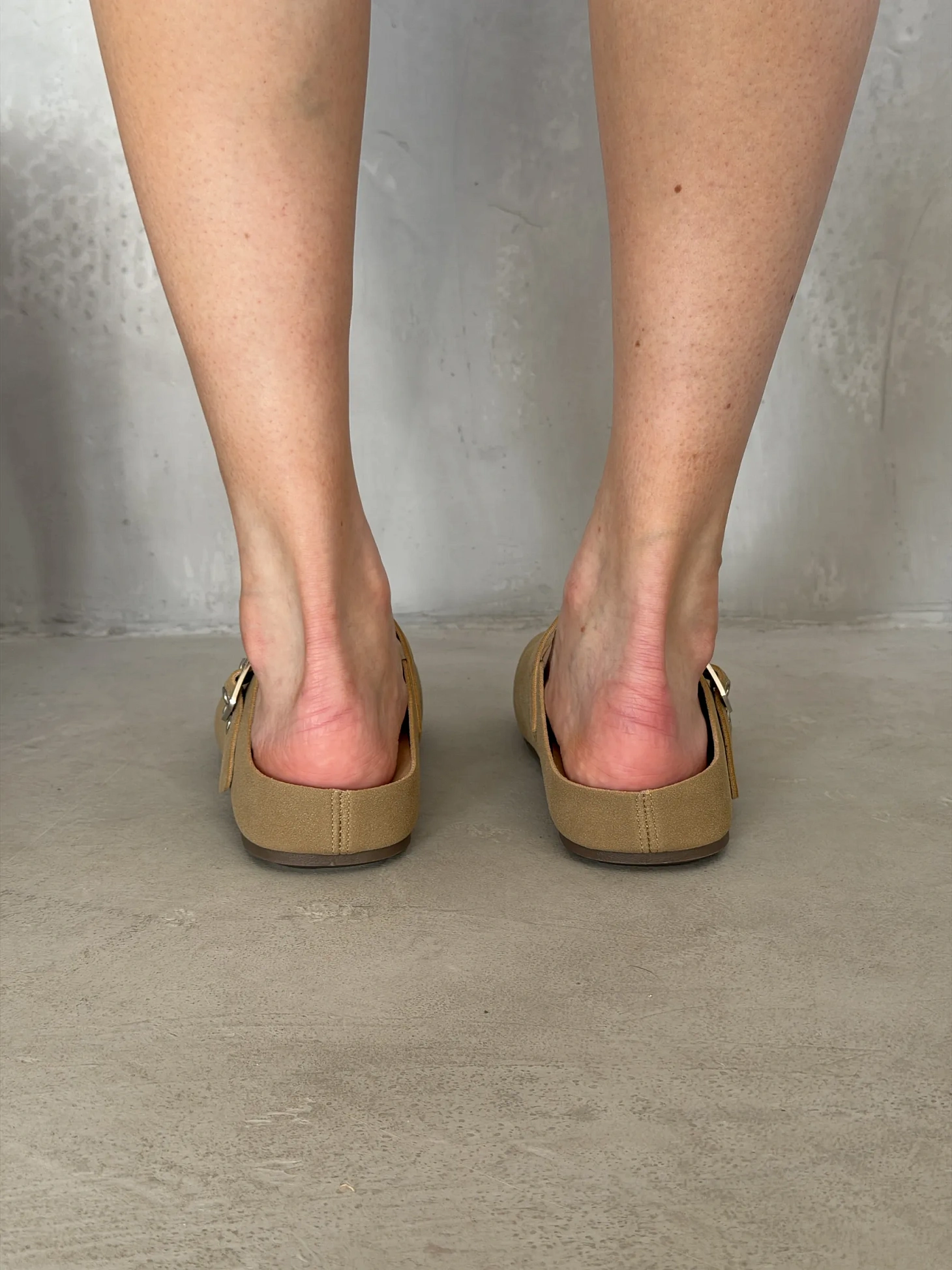 Летние сабо женские с закрытым носом