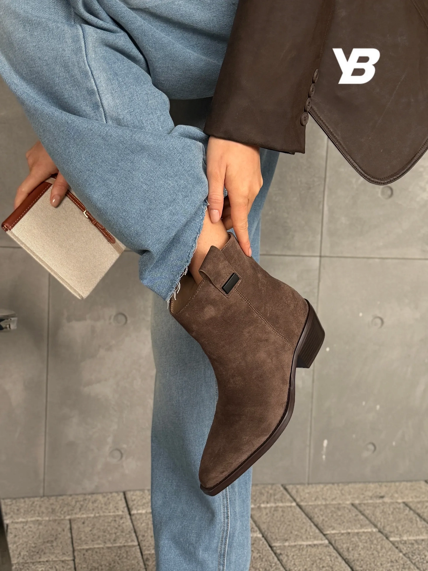 Казаки женские экозамша