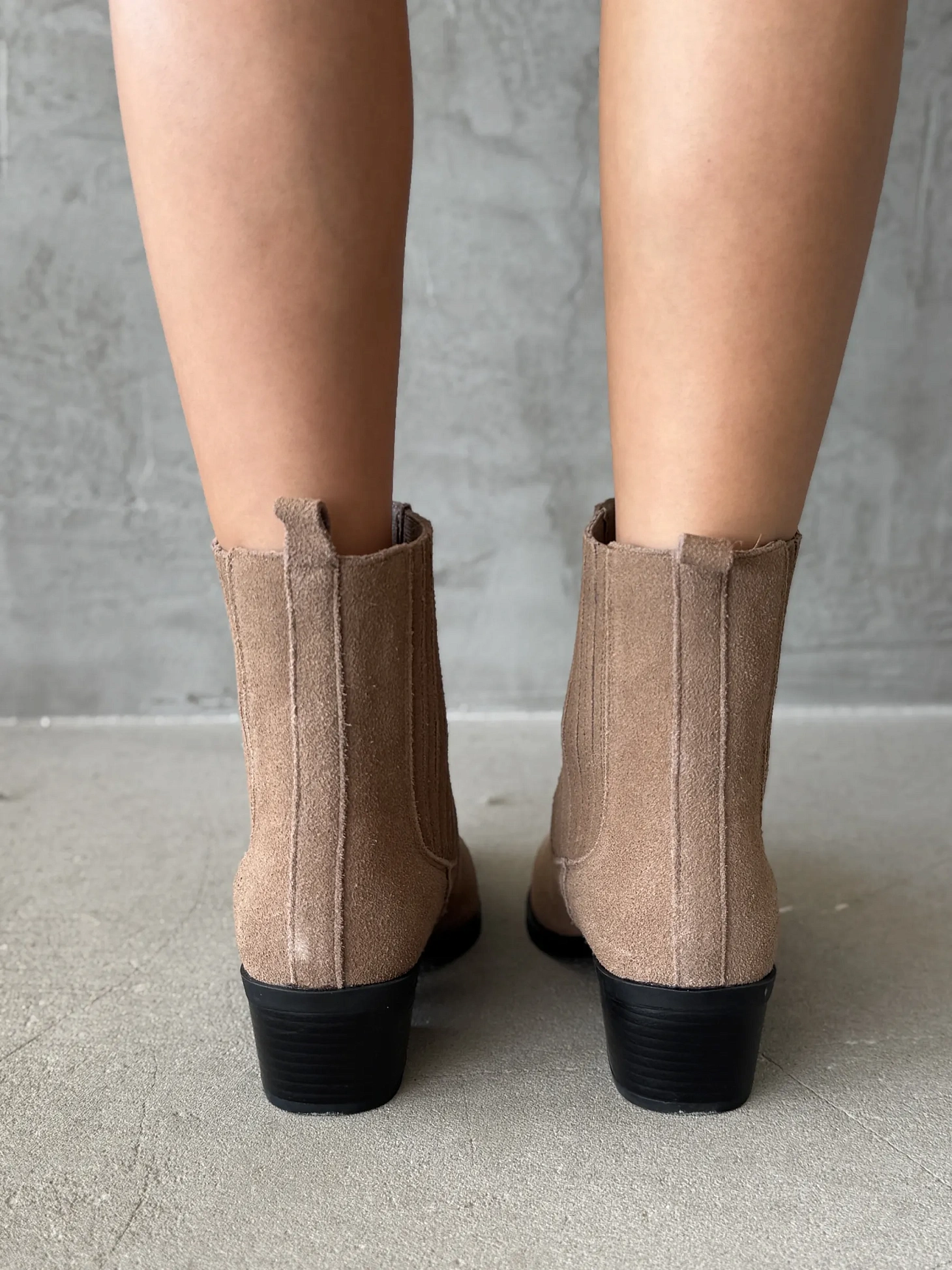 Казаки женские натуральная замша