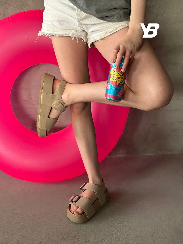 Летние босоножки на платформе биркенштоки