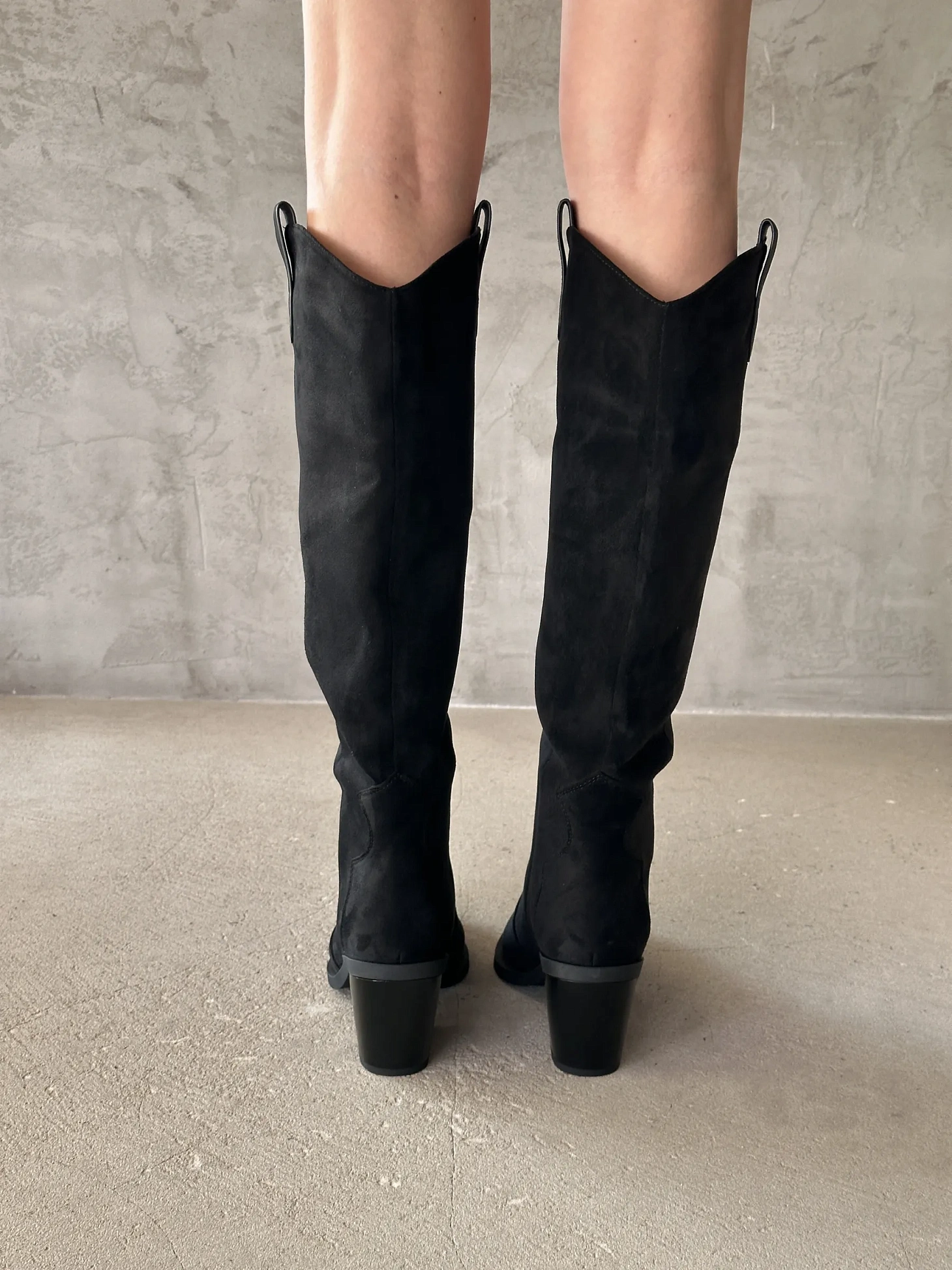 Сапоги казаки женские экозамша