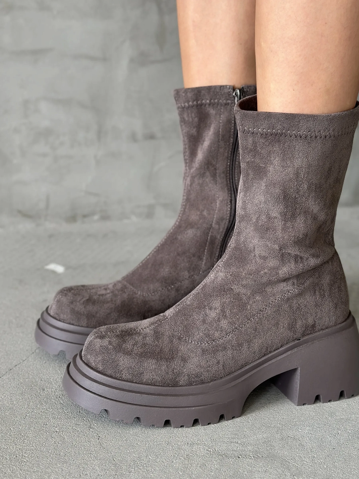 Ботинки женские экозамша