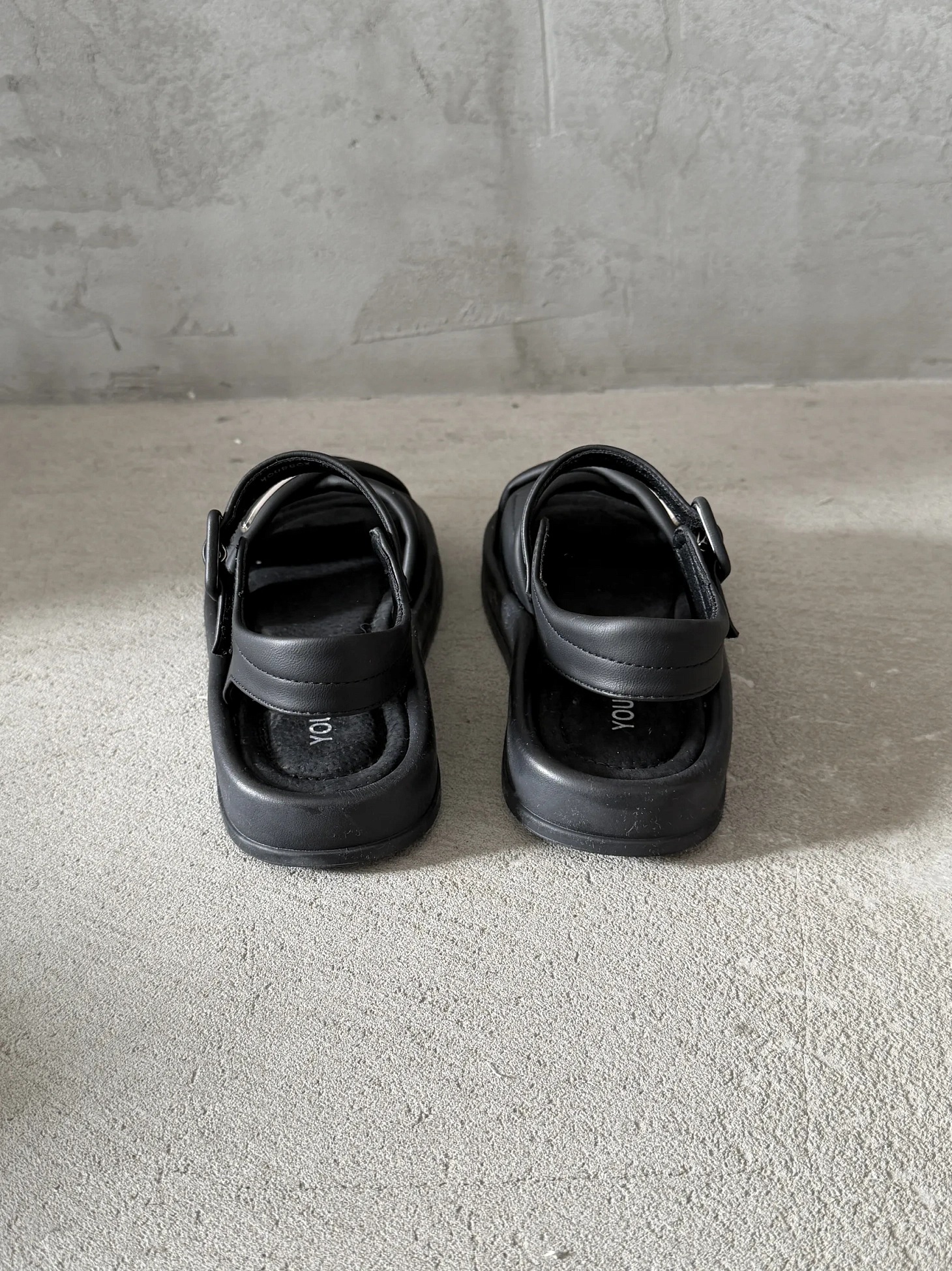 Летние босоножки на платформе