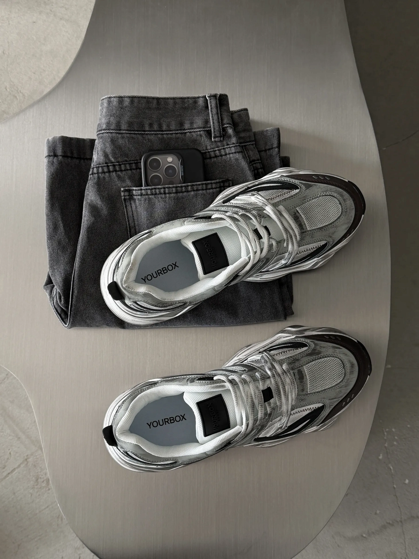 Демисезонные кроссовки мужские спортивные на высокой подошве