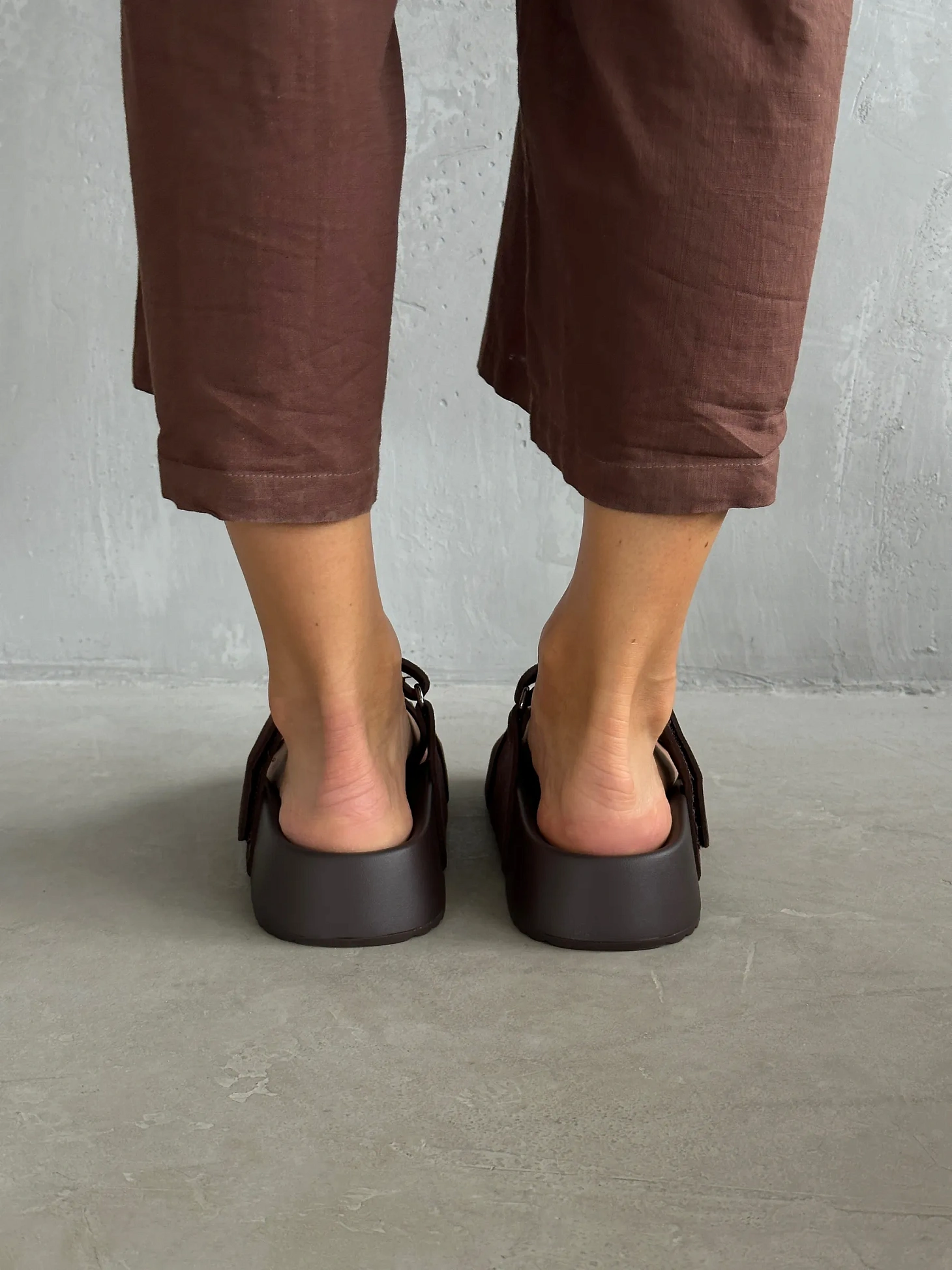 Летние босоножки женские на платформе