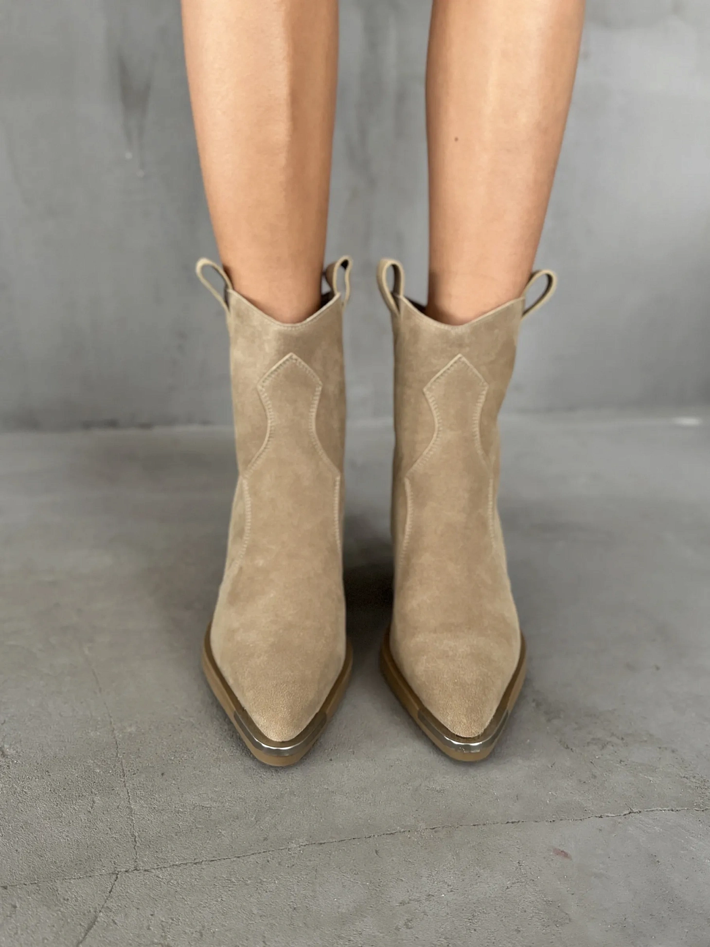 Казаки женские натуральная замша