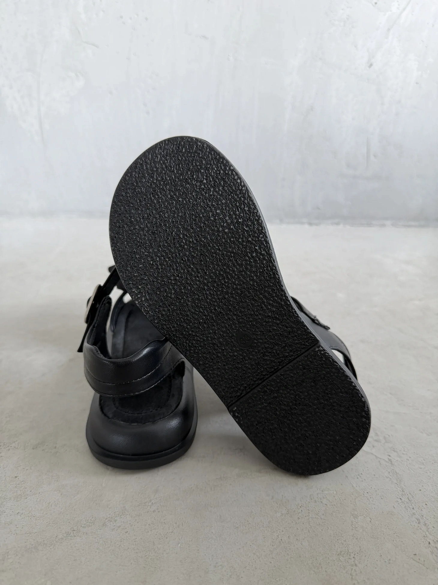 Летние босоножки на платформе