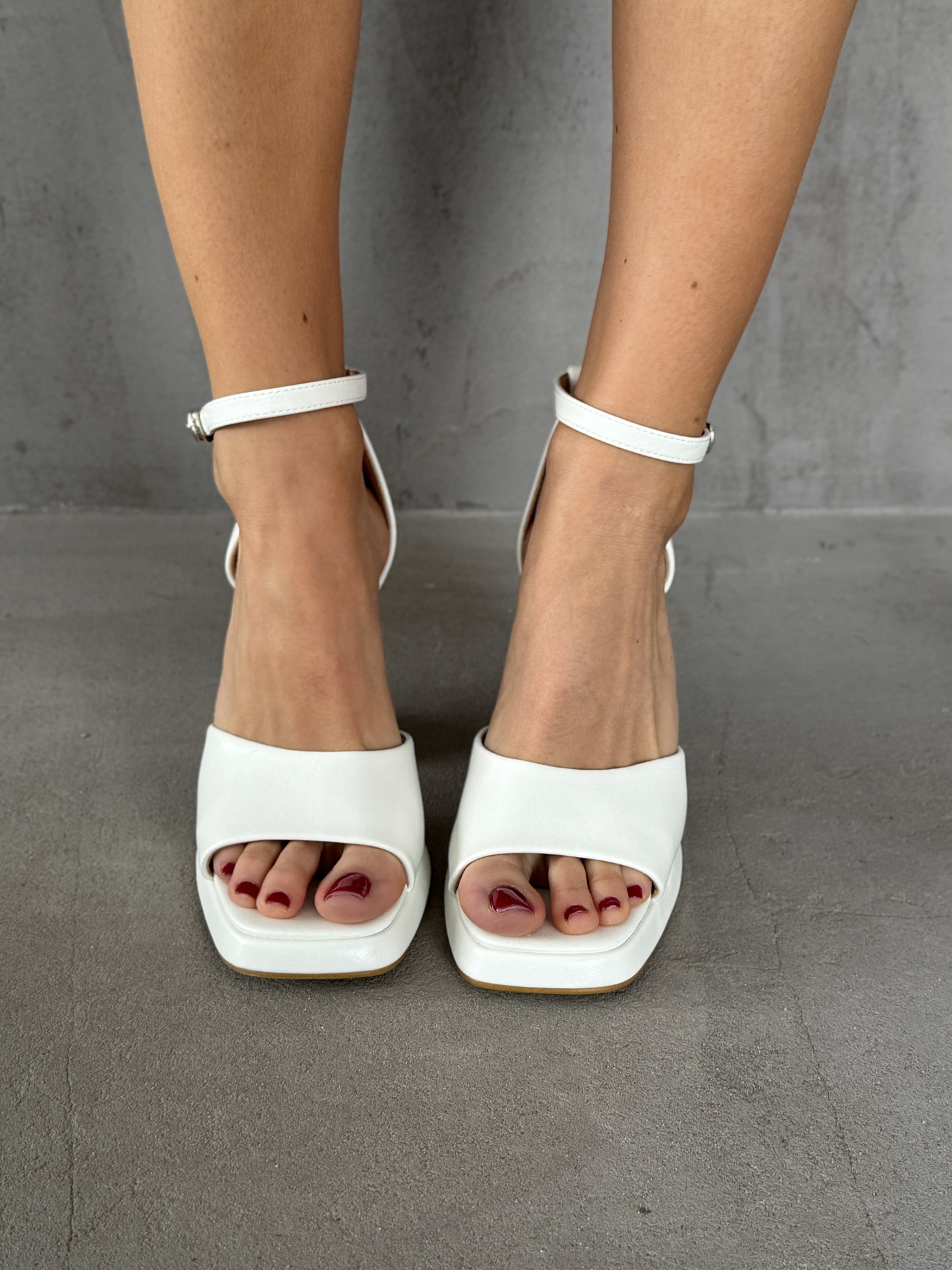 Босоножки женские экокожа