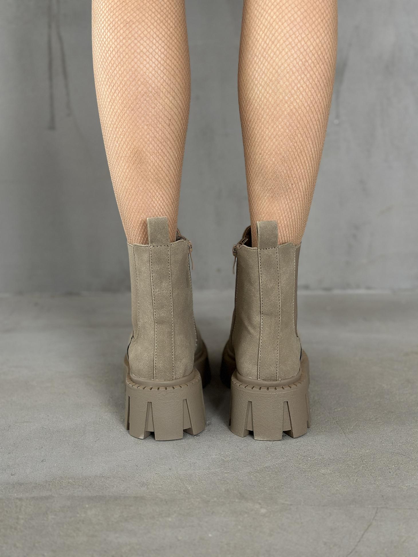 Ботинки женские экозамша 