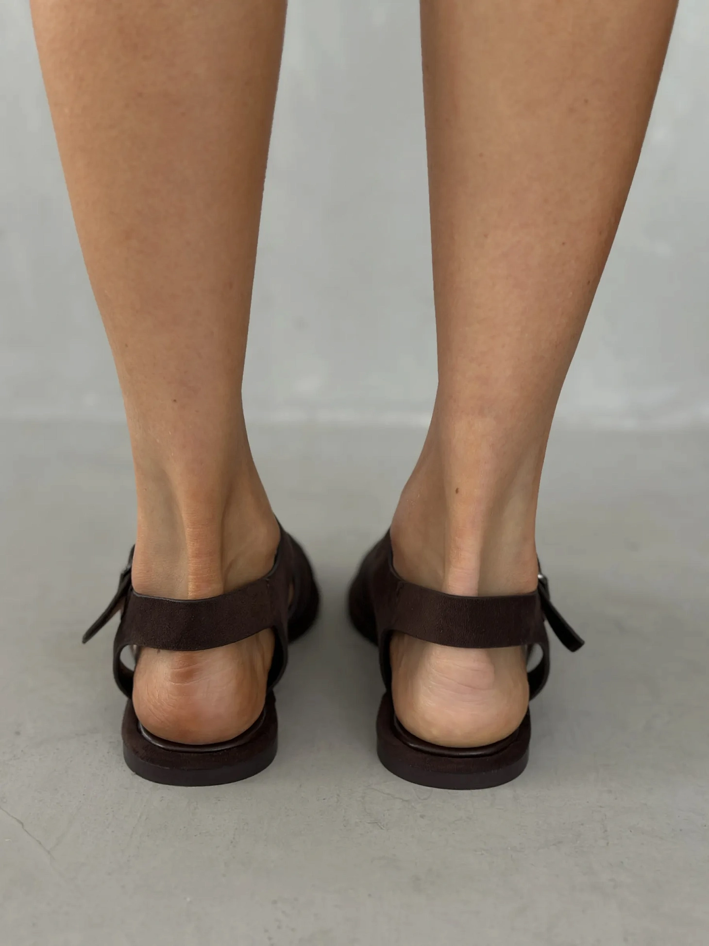 Летние босоножки женские с закрытым носом