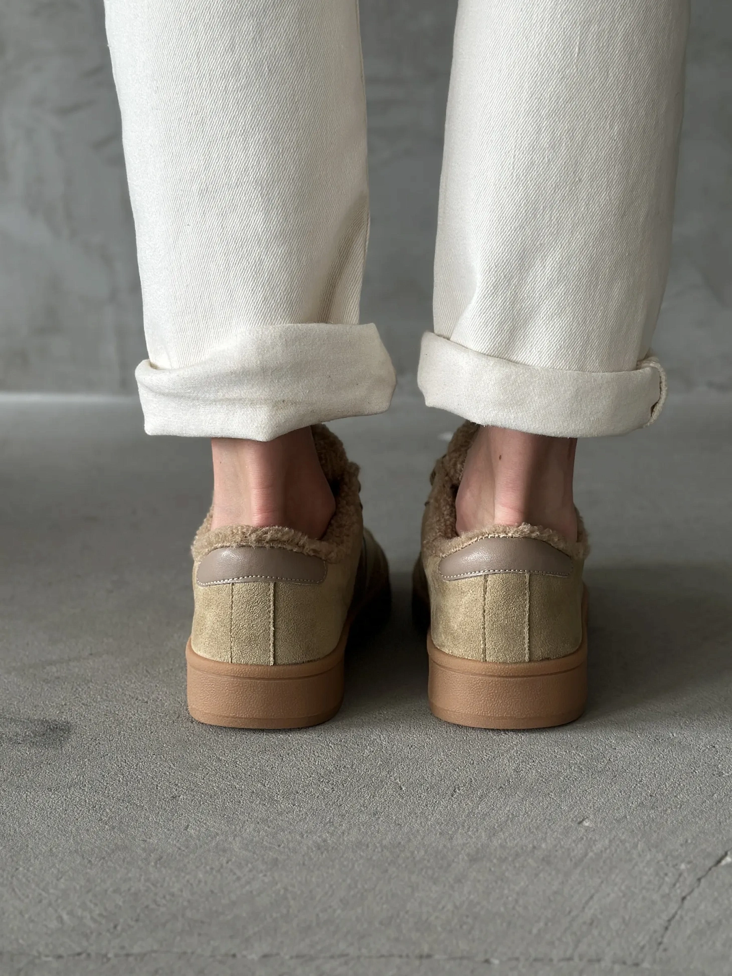 Кроссовки зимние с мехом на платформе