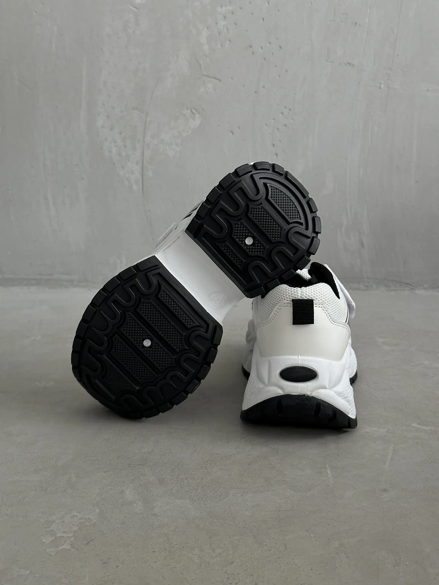 Демисезонные кроссовки детские на платформе