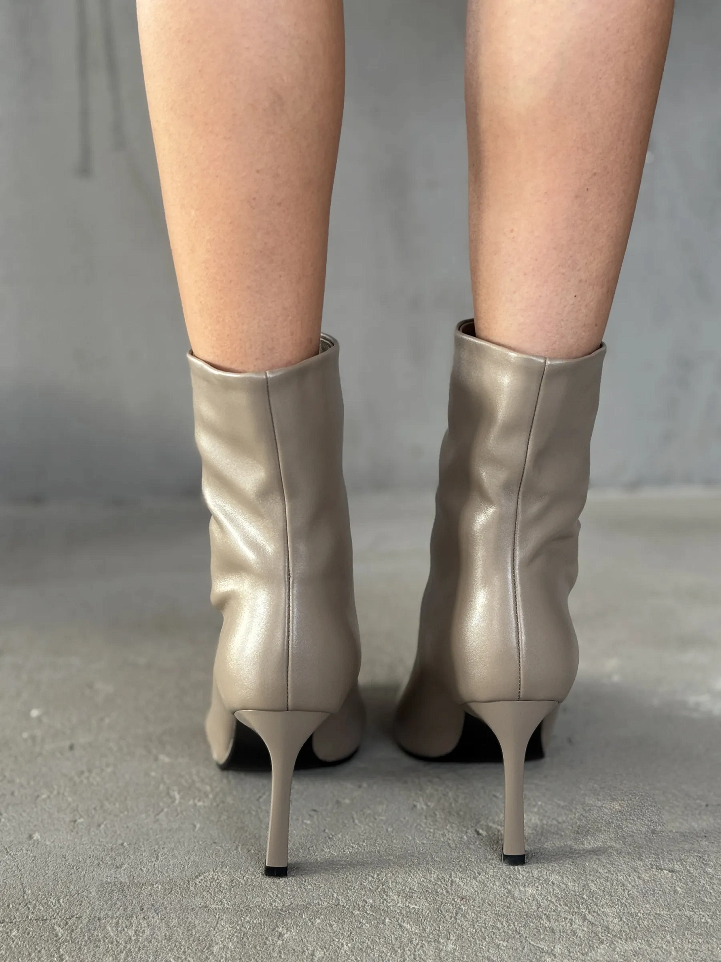 Ботильоны женские демисезонные на шпильке