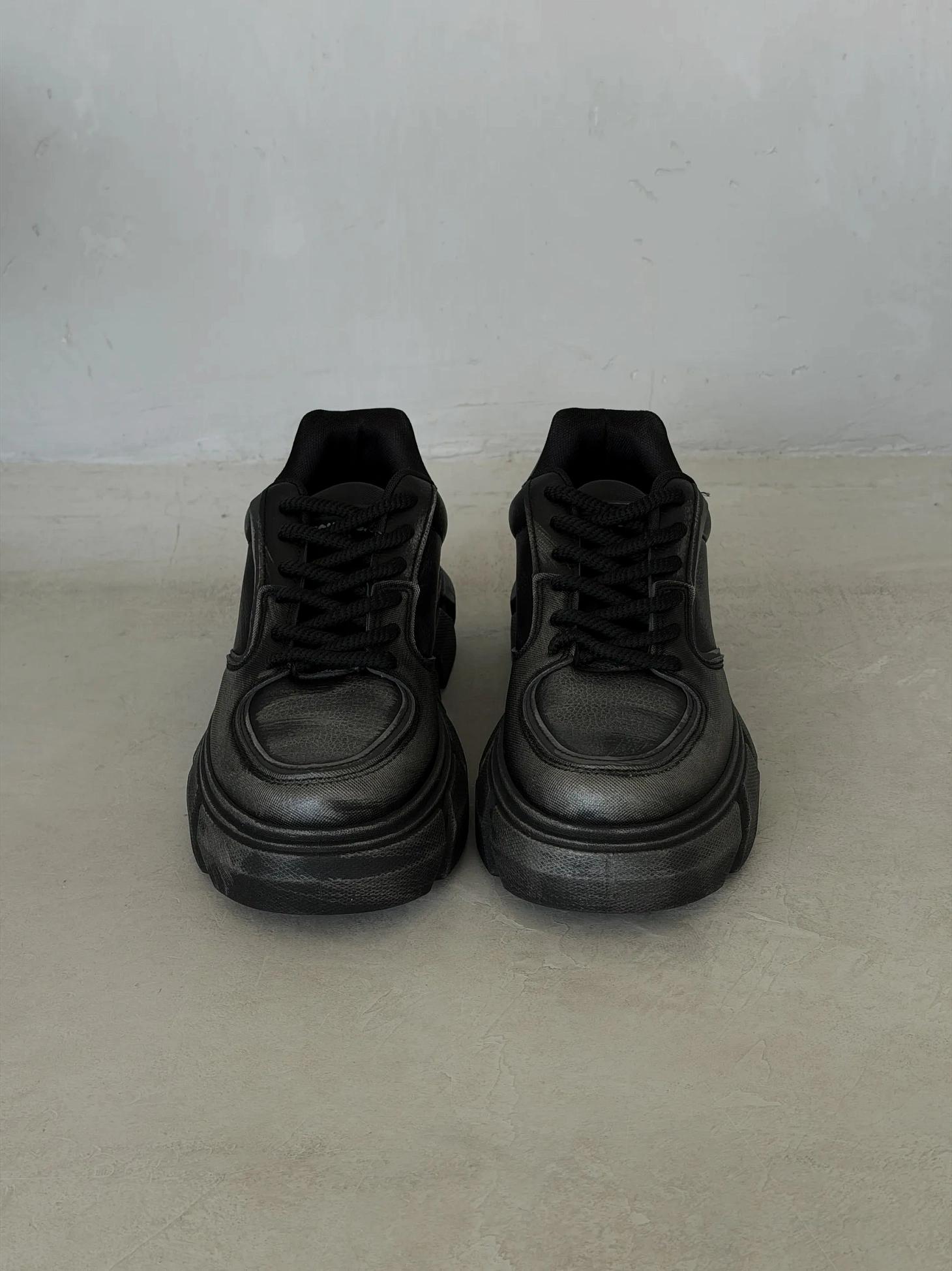 Демисезонные кроссовки высокие кеды