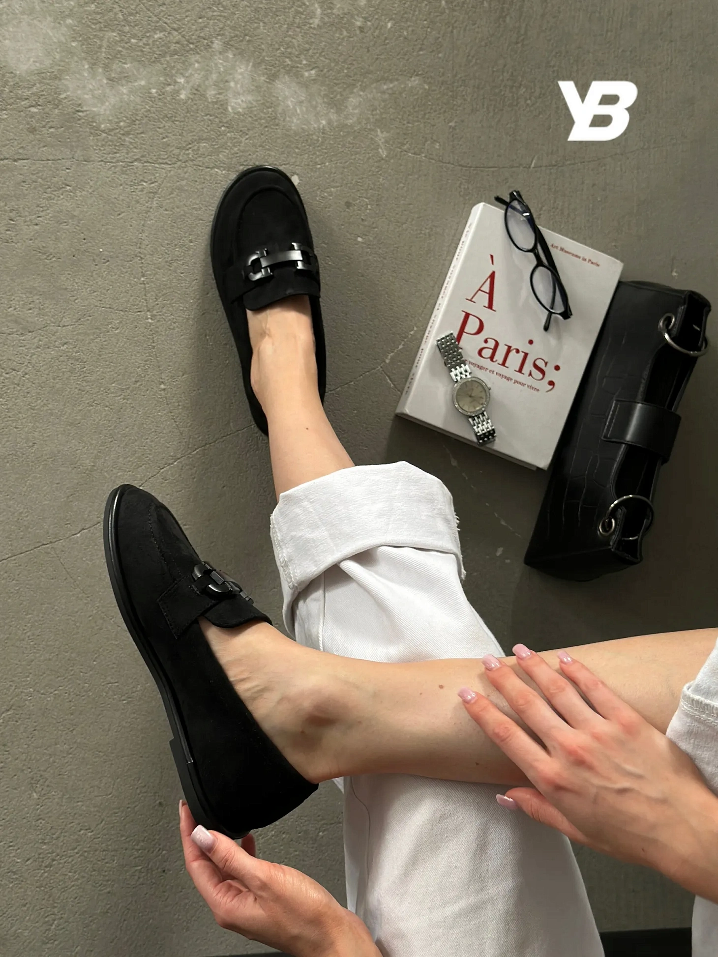 Лоферы женские черные летние