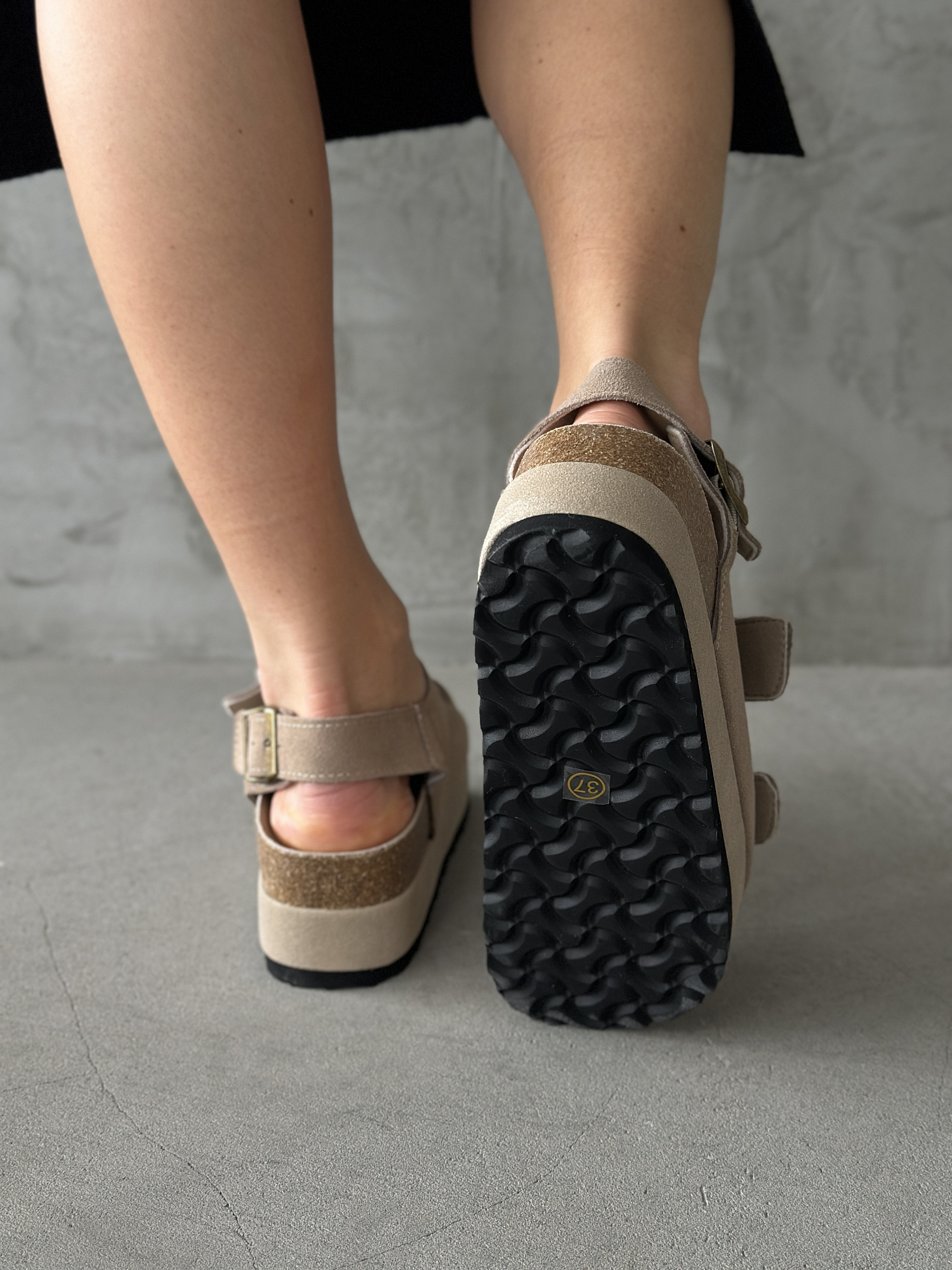 Босоножки женские натуральная замша