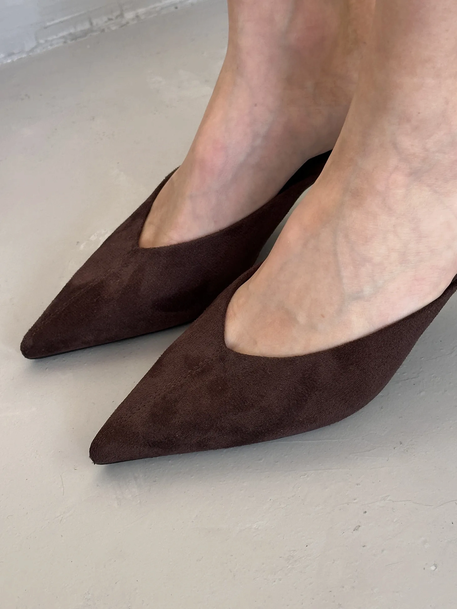 Туфли на низком каблуке мюли лодочки