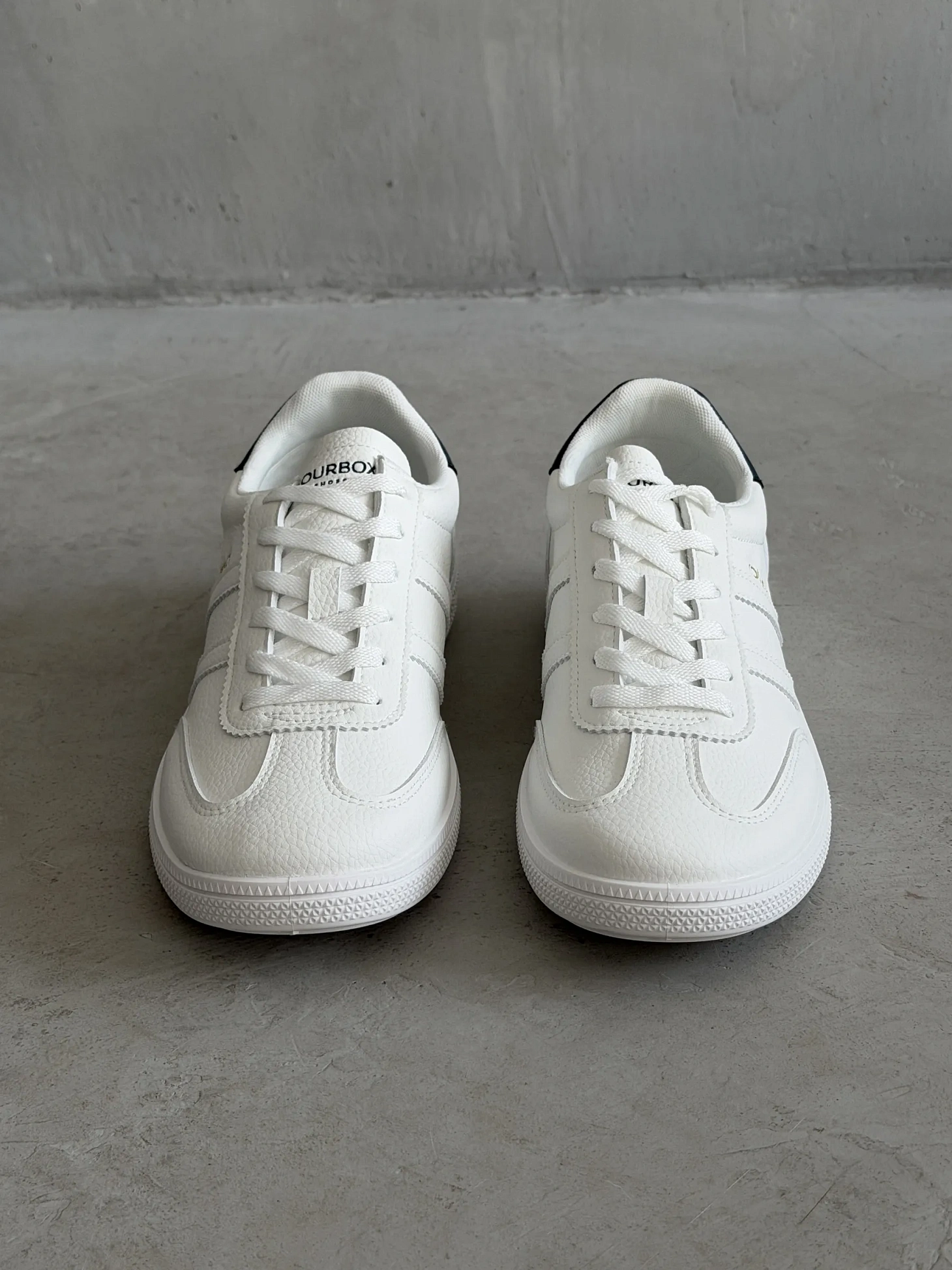 Демисезонные кроссовки мужские кеды