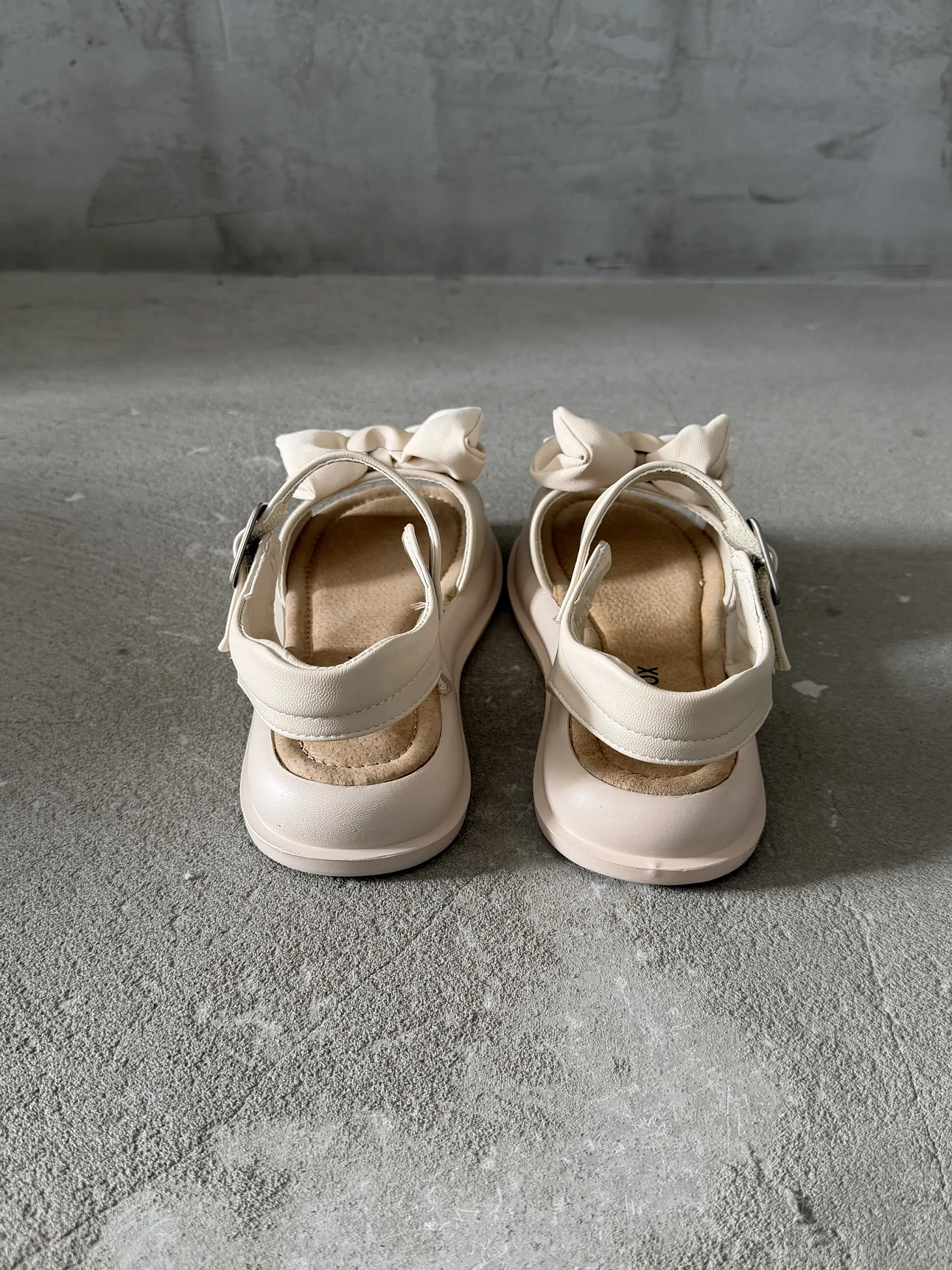 Летние босоножки на платформе