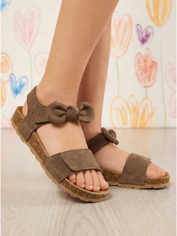 Детские летние босоножки на платформе