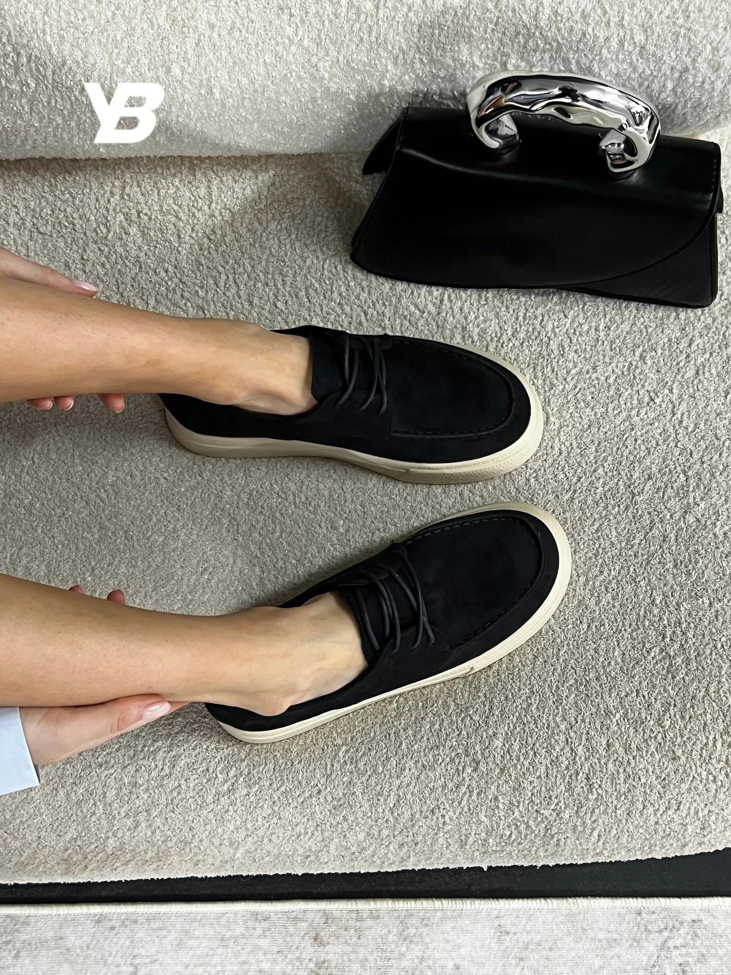 Лоферы женские на шнурках летние