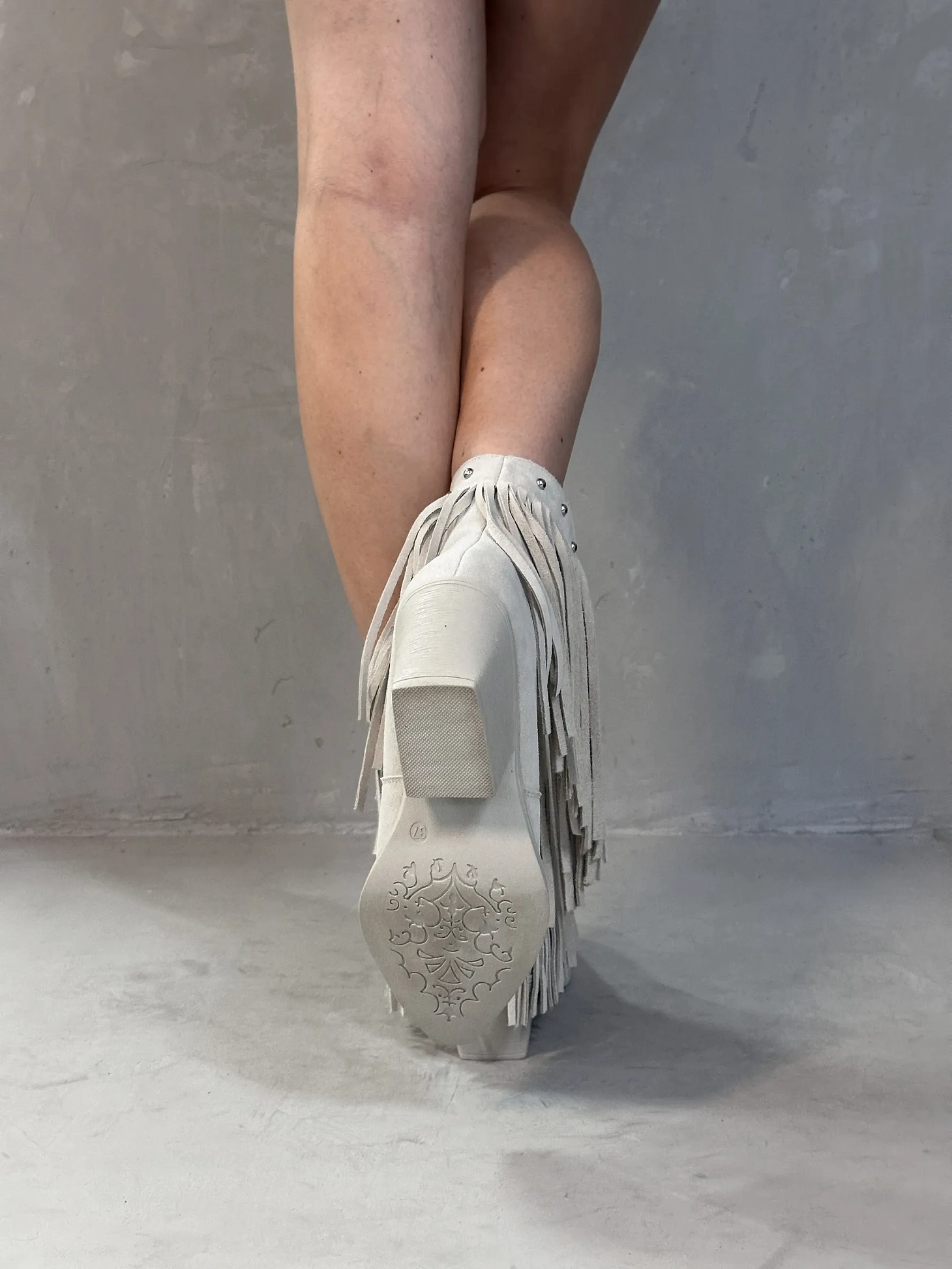 Казаки женские натуральная замша