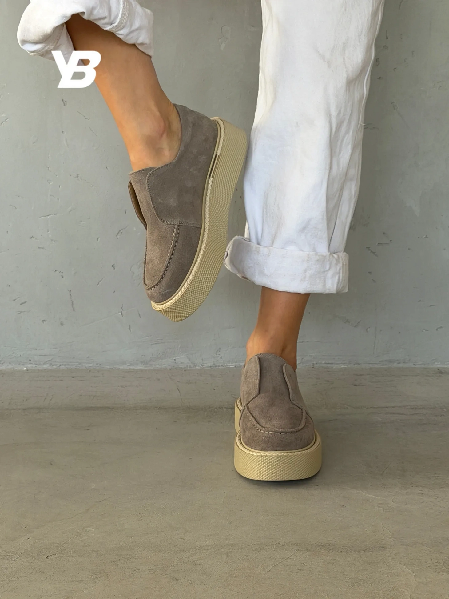 Лоферы женские натуральная замша