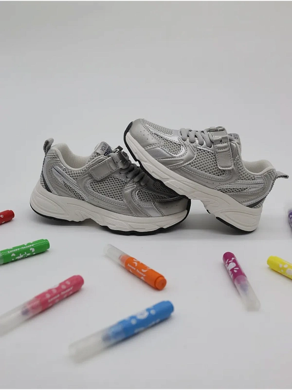 Кроссовки подростковые весна на платформе спортивные