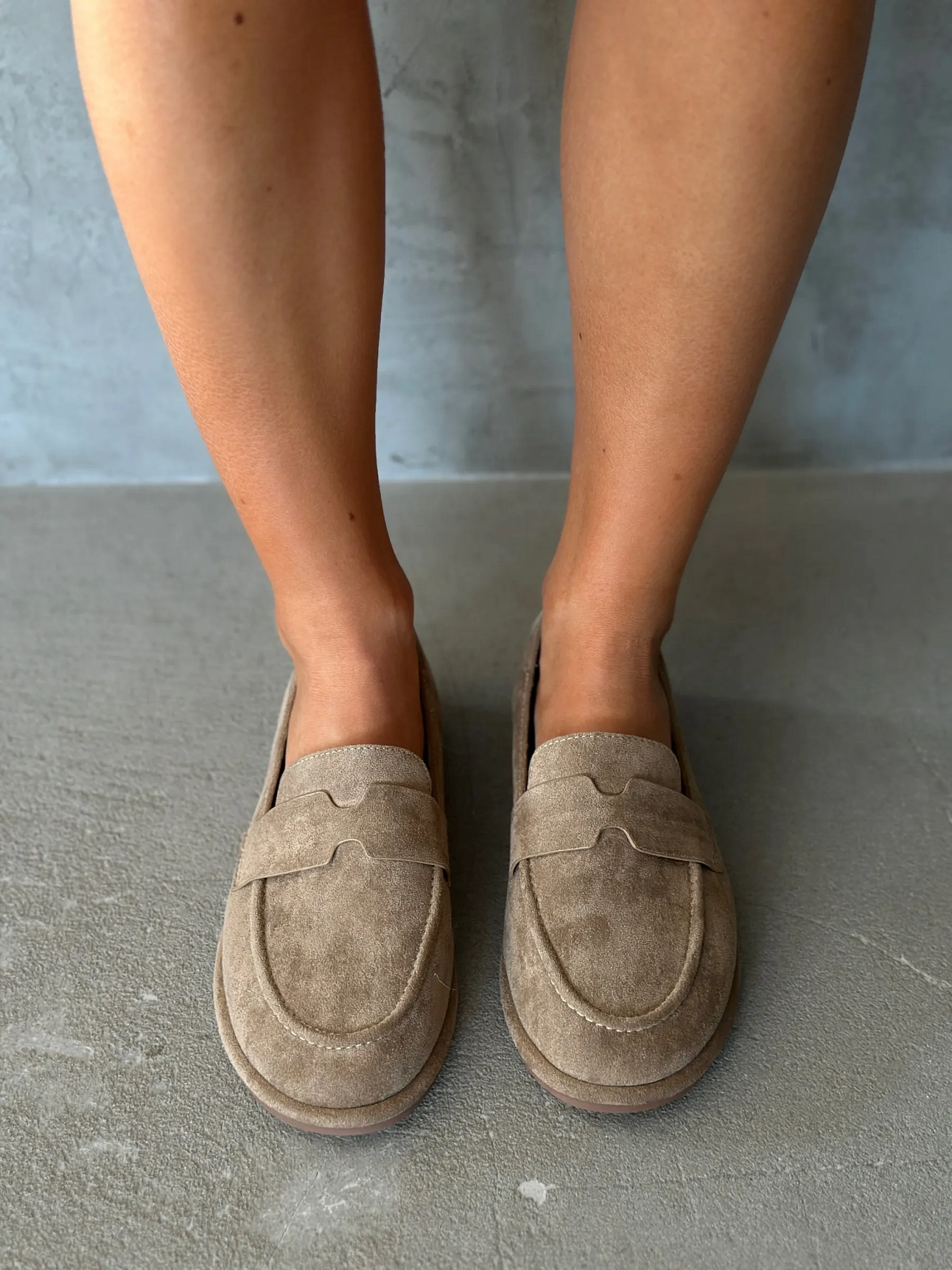 Лоферы женские бежевые летние