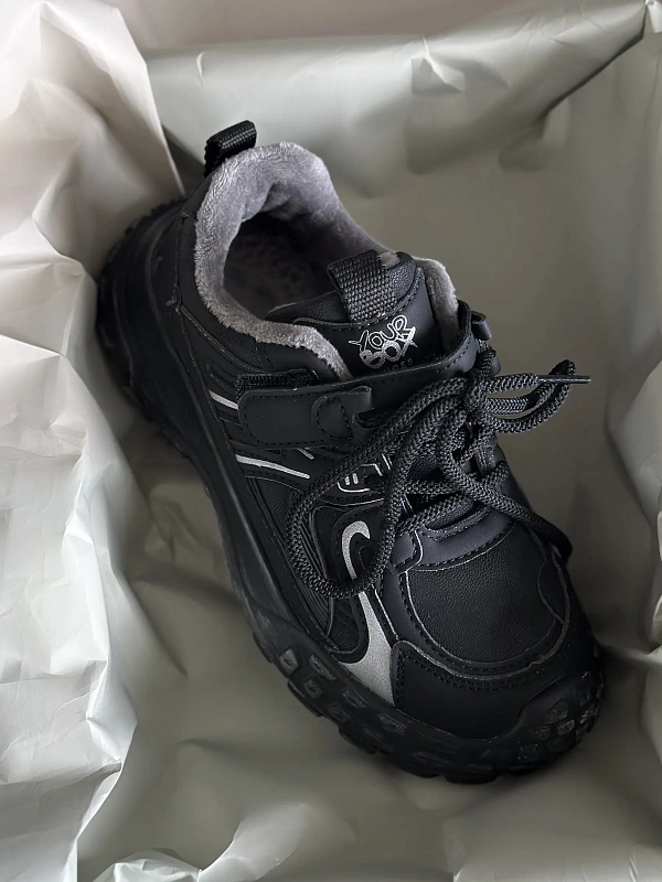 Кроссовки для мальчика демисезонные