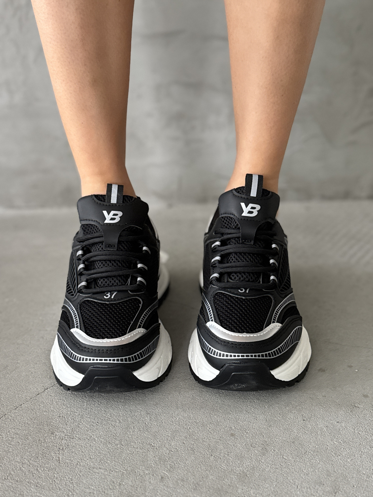 Кроссовки женские текстиль