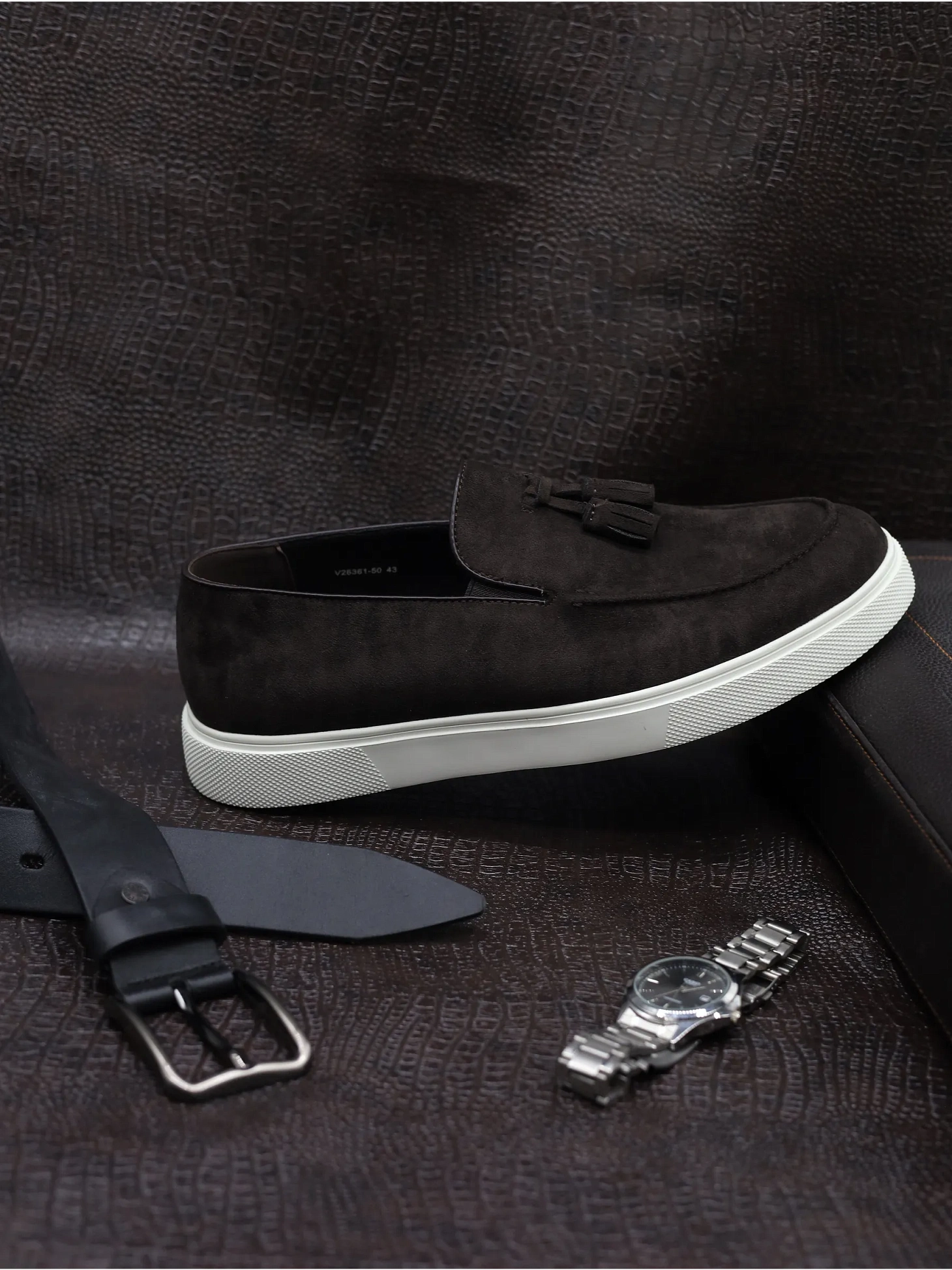 Замшевые лоферы мужские классические на платформе