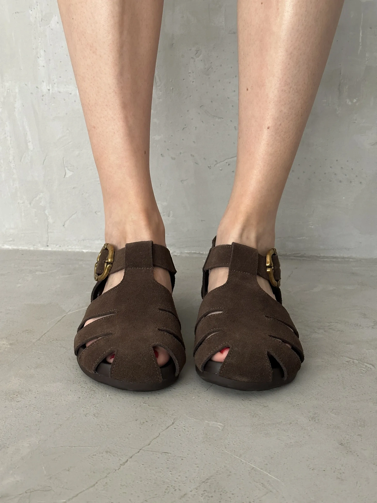 Летние босоножки женские с закрытым носом